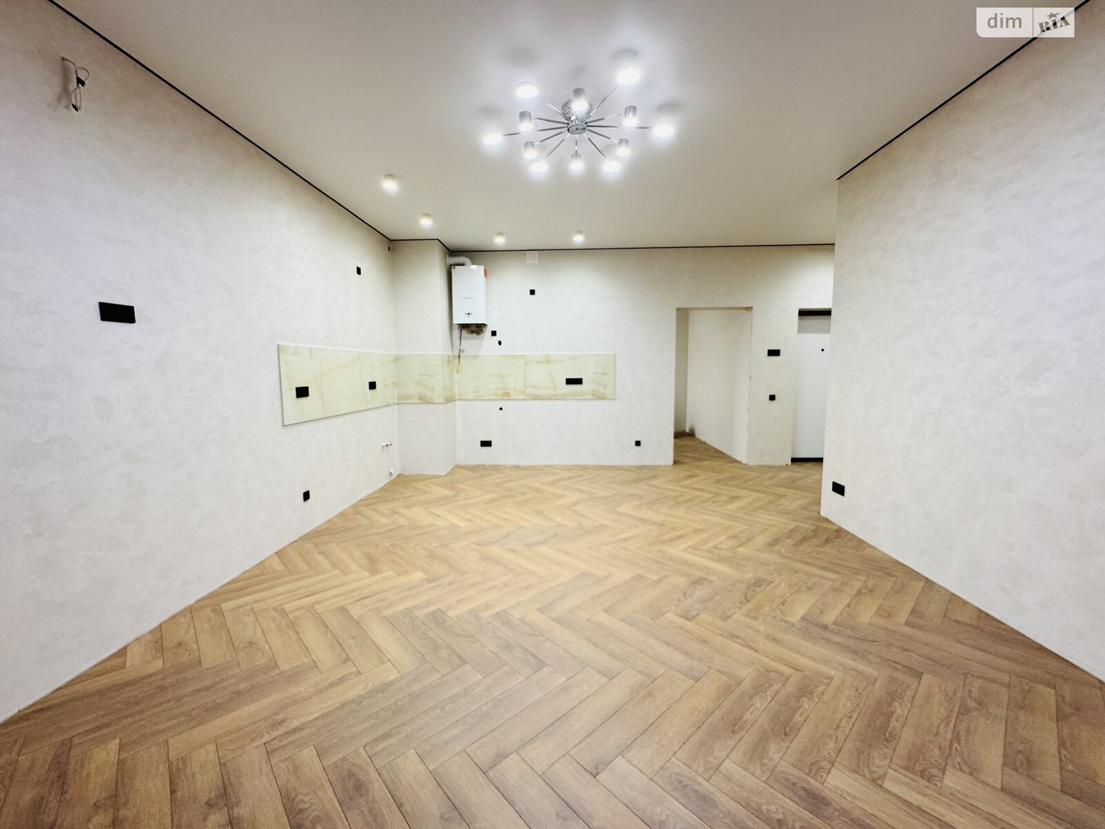 Продажа однокомнатной квартиры в Черновцах, на ул. Дмитрия Ковалева 14, район Шевченковский фото 1