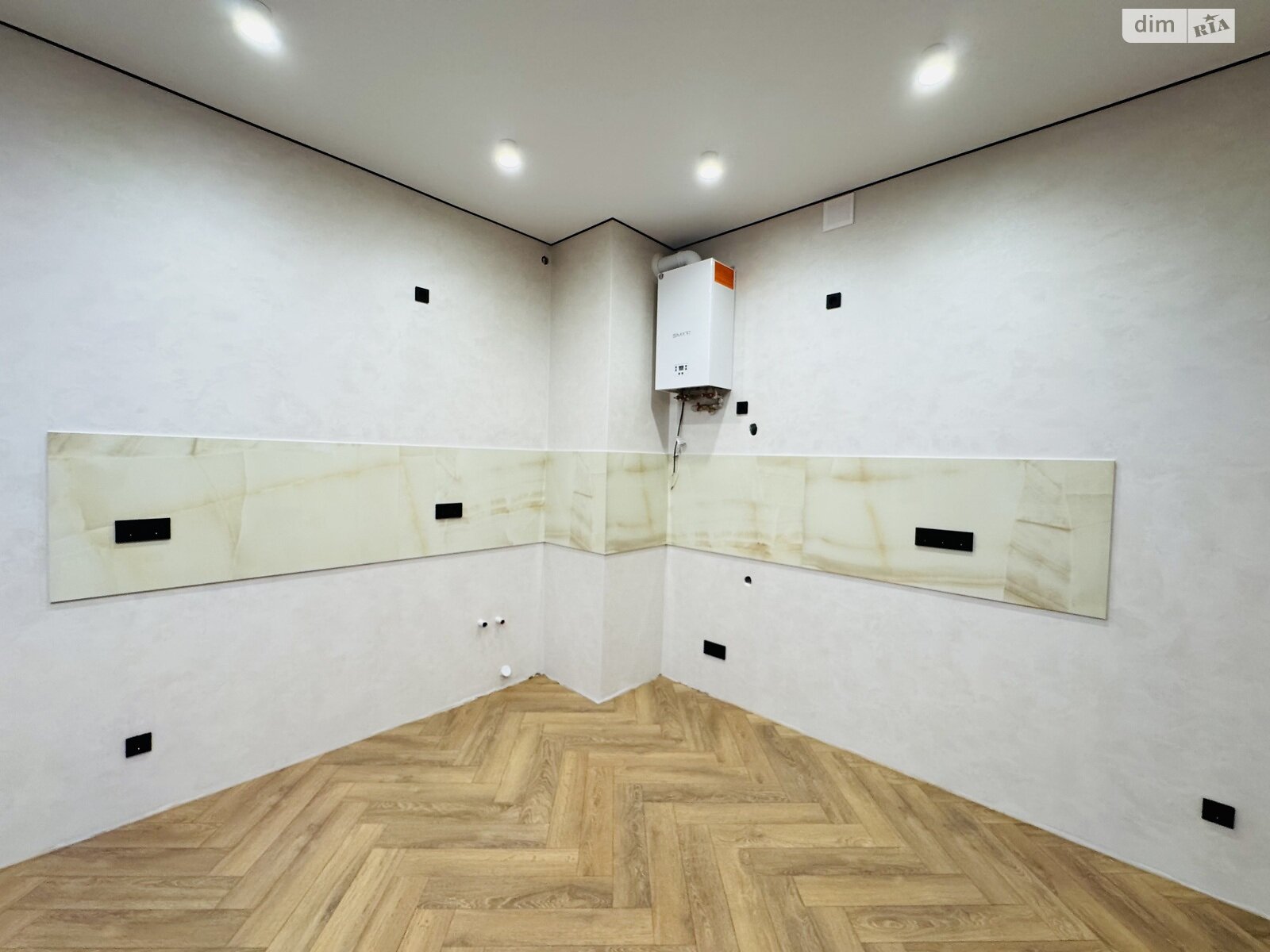 Продажа однокомнатной квартиры в Черновцах, на ул. Дмитрия Ковалева 14, район Шевченковский фото 1