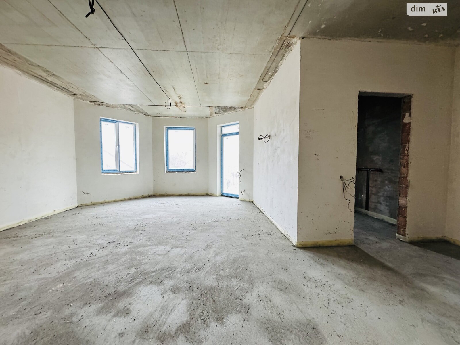 Продажа однокомнатной квартиры в Черновцах, на ул. Дмитрия Ковалева 14, район Шевченковский фото 1 Продажа однокомнатной квартиры в Черновцах, на ул. Дмитрия Ковалева 14, район Шевченковский фото 1