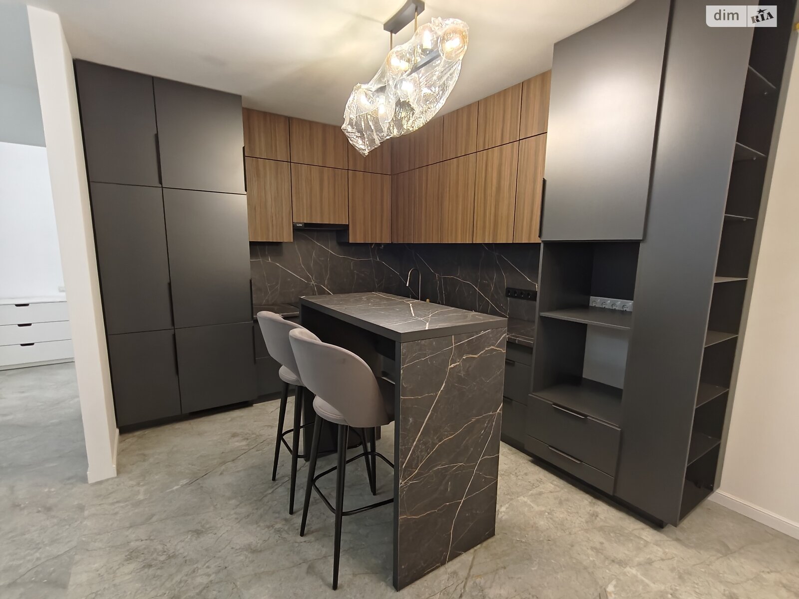 Продаж однокімнатної квартири в Чернівцях, на вул. Дзержика Корнелія, район Шевченківський фото 1 Продаж однокімнатної квартири в Чернівцях, на вул. Дзержика Корнелія, район Шевченківський фото 1