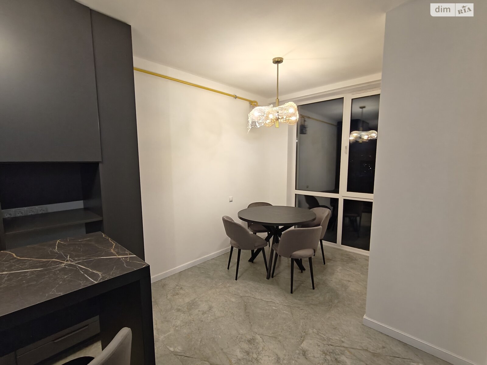 Продаж однокімнатної квартири в Чернівцях, на вул. Дзержика Корнелія, район Шевченківський фото 1 Продаж однокімнатної квартири в Чернівцях, на вул. Дзержика Корнелія, район Шевченківський фото 1