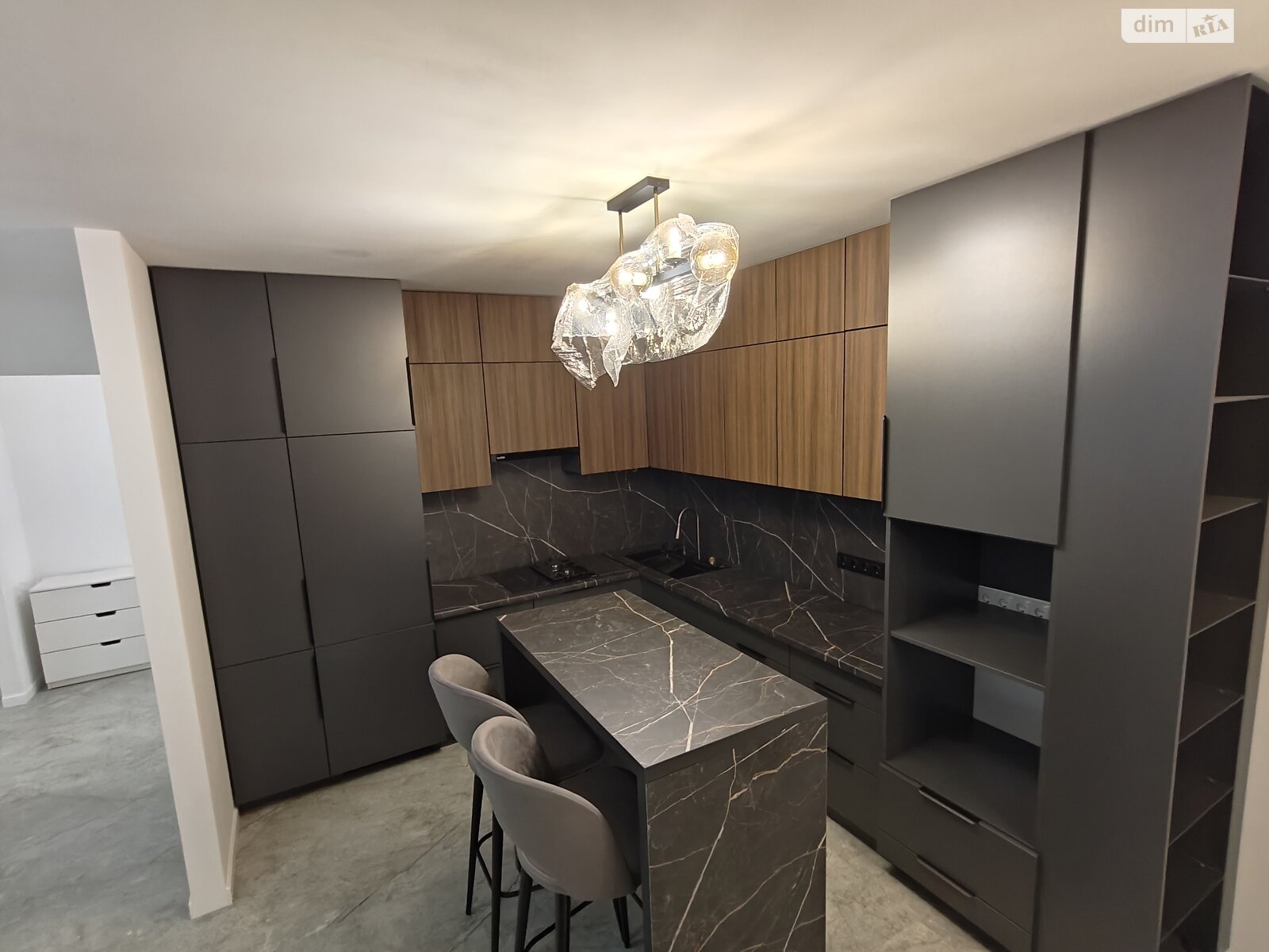 Продаж однокімнатної квартири в Чернівцях, на вул. Дзержика Корнелія, район Шевченківський фото 1 Продаж однокімнатної квартири в Чернівцях, на вул. Дзержика Корнелія, район Шевченківський фото 1