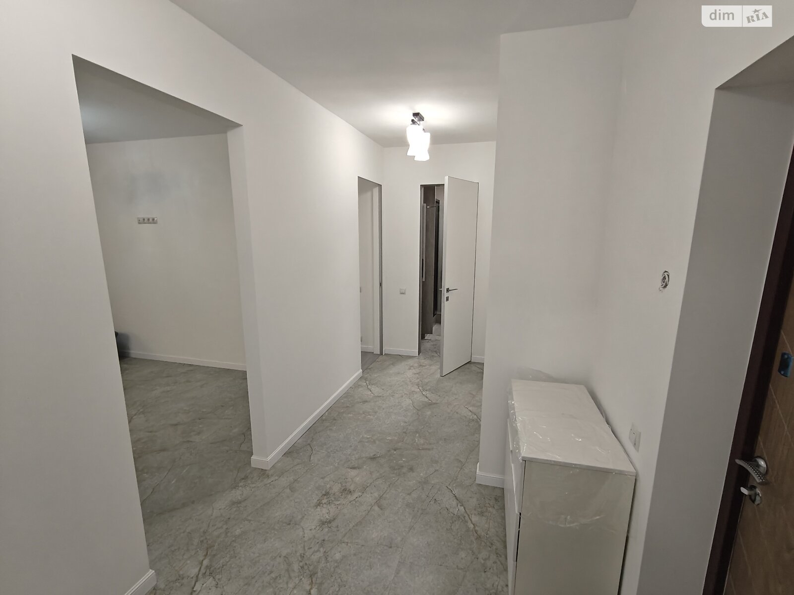 Продаж однокімнатної квартири в Чернівцях, на вул. Дзержика Корнелія, район Шевченківський фото 1 Продаж однокімнатної квартири в Чернівцях, на вул. Дзержика Корнелія, район Шевченківський фото 1