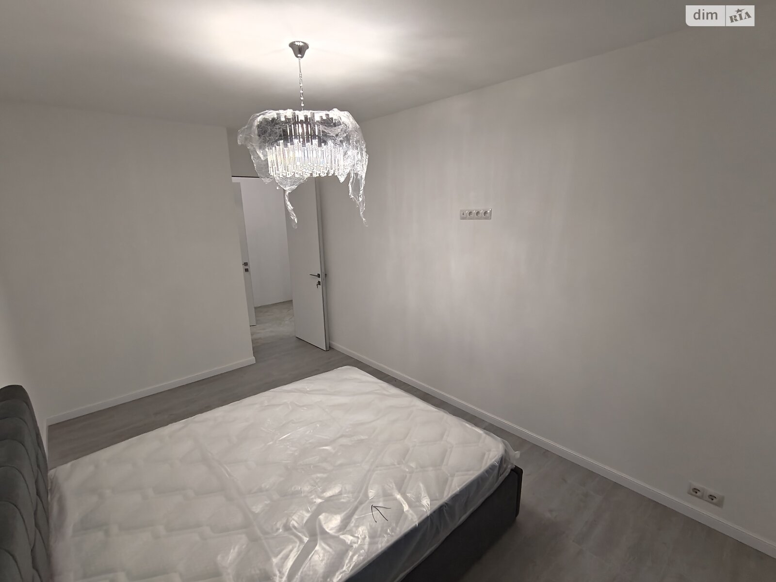 Продаж однокімнатної квартири в Чернівцях, на вул. Дзержика Корнелія, район Шевченківський фото 1 Продаж однокімнатної квартири в Чернівцях, на вул. Дзержика Корнелія, район Шевченківський фото 1