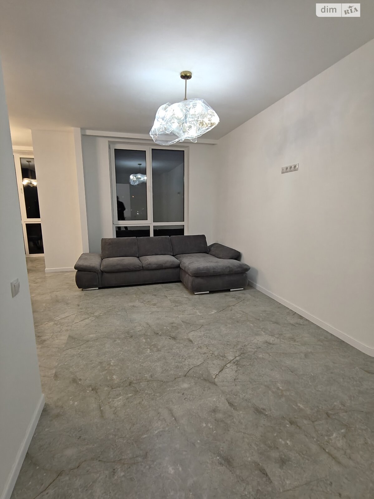 Продаж однокімнатної квартири в Чернівцях, на вул. Дзержика Корнелія, район Шевченківський фото 1 Продаж однокімнатної квартири в Чернівцях, на вул. Дзержика Корнелія, район Шевченківський фото 1