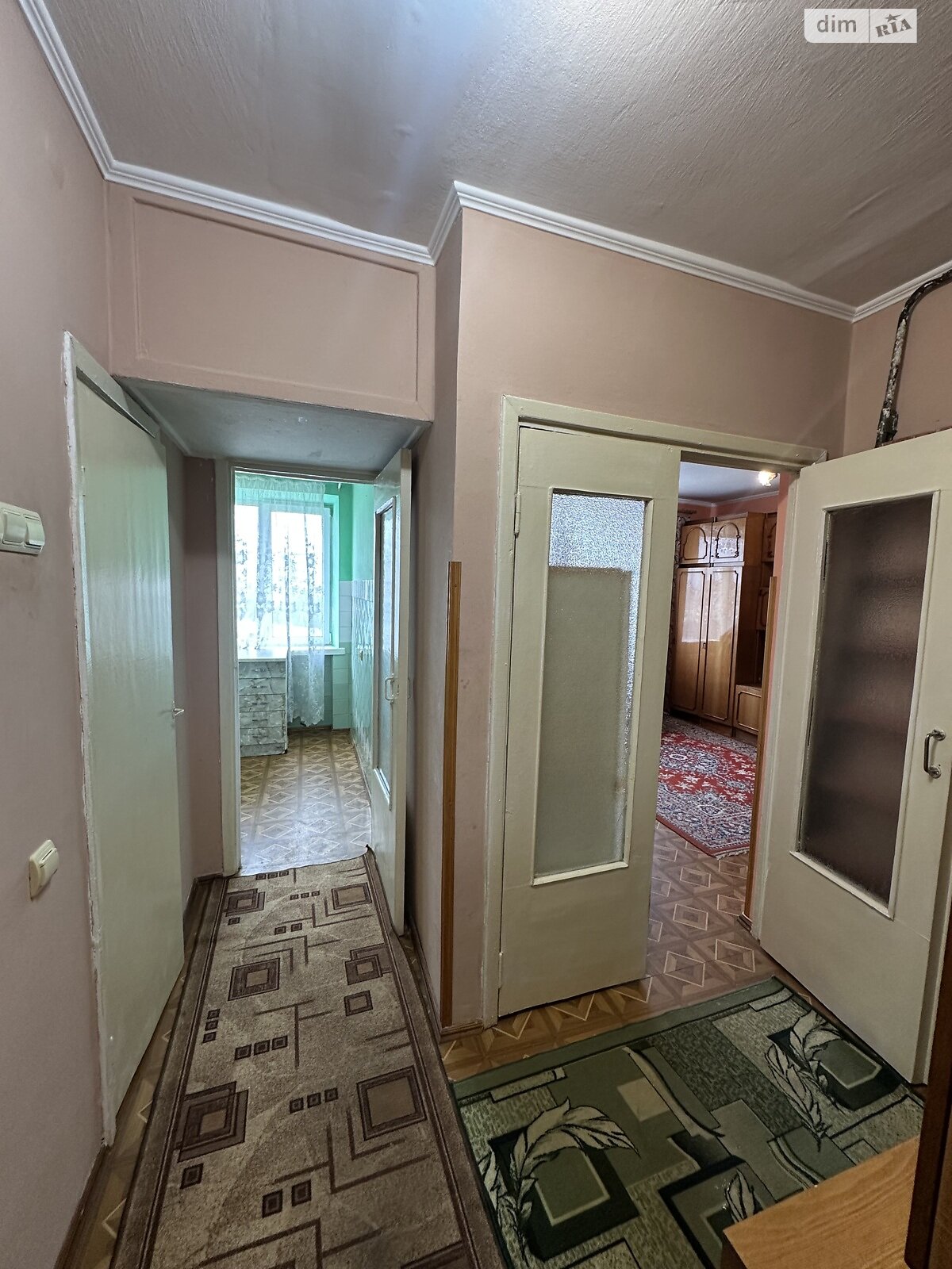 Продаж однокімнатної квартири в Чернівцях, на вул. Ентузіастів 5, район Шевченківський фото 1 Продаж однокімнатної квартири в Чернівцях, на вул. Ентузіастів 5, район Шевченківський фото 1