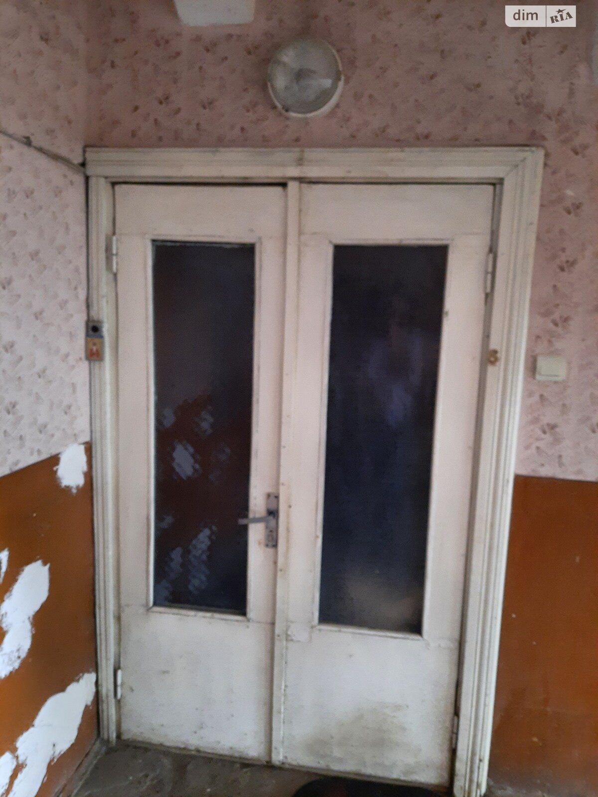 Продажа двухкомнатной квартиры в Черновцах, на ул. Энтузиастов 9А, кв. 7, район Шевченковский фото 1 Продажа двухкомнатной квартиры в Черновцах, на ул. Энтузиастов 9А, кв. 7, район Шевченковский фото 1