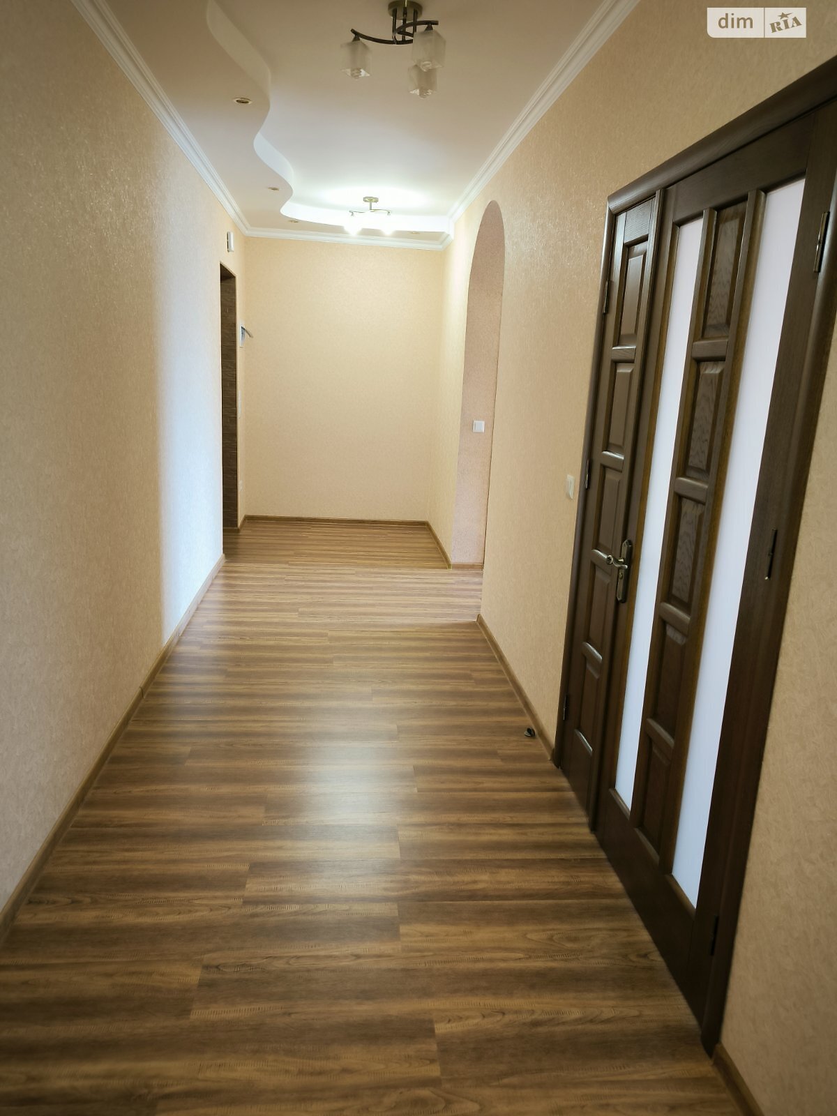 Продаж двокімнатної квартири в Чернівцях, на вул. Героїв Майдану 150, район Шевченківський фото 1 Продаж двокімнатної квартири в Чернівцях, на вул. Героїв Майдану 150, район Шевченківський фото 1
