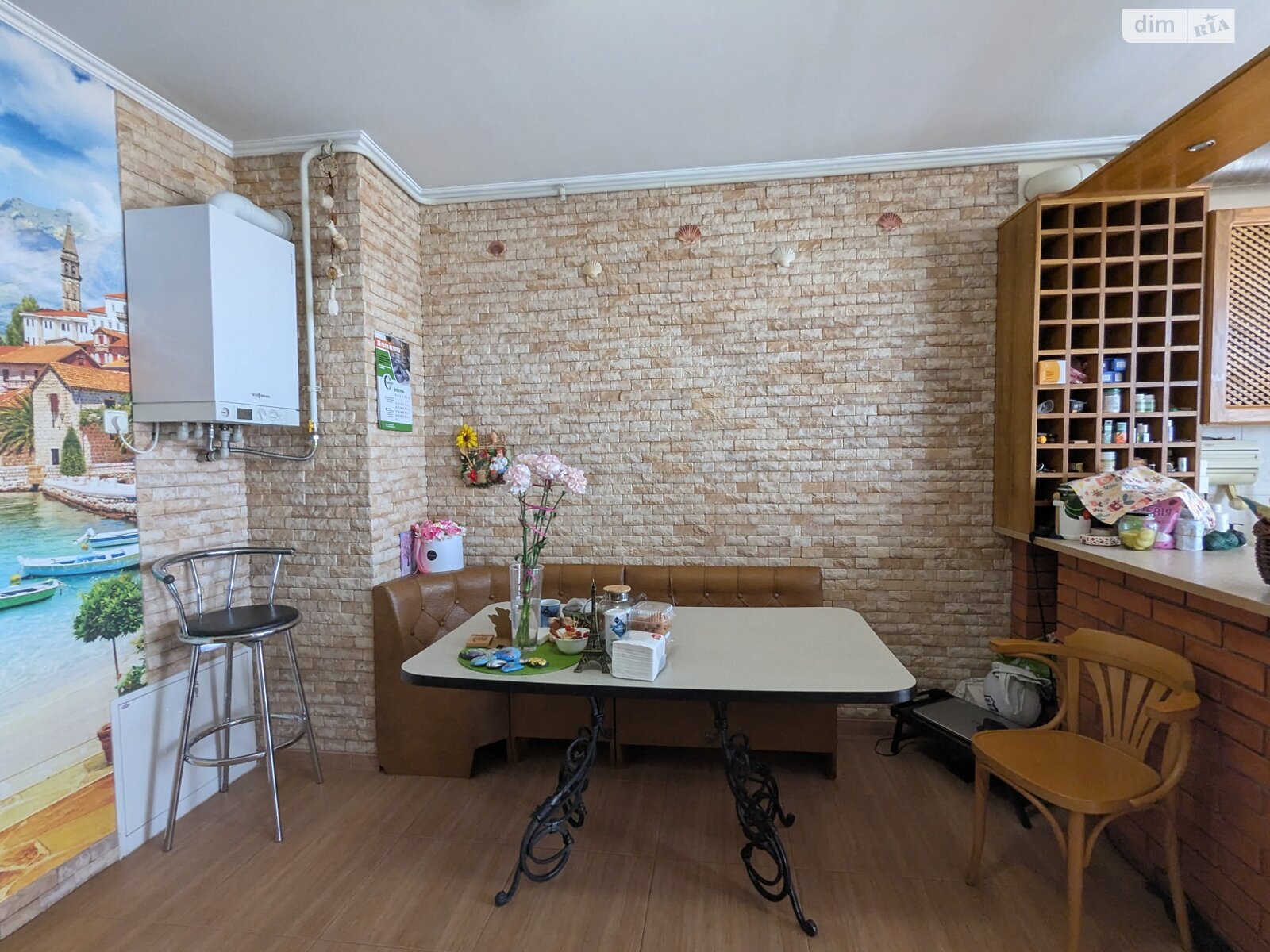 Продажа трехкомнатной квартиры в Черновцах, на ул. Героев Майдана 53, район Шевченковский фото 1 Продажа трехкомнатной квартиры в Черновцах, на ул. Героев Майдана 53, район Шевченковский фото 1