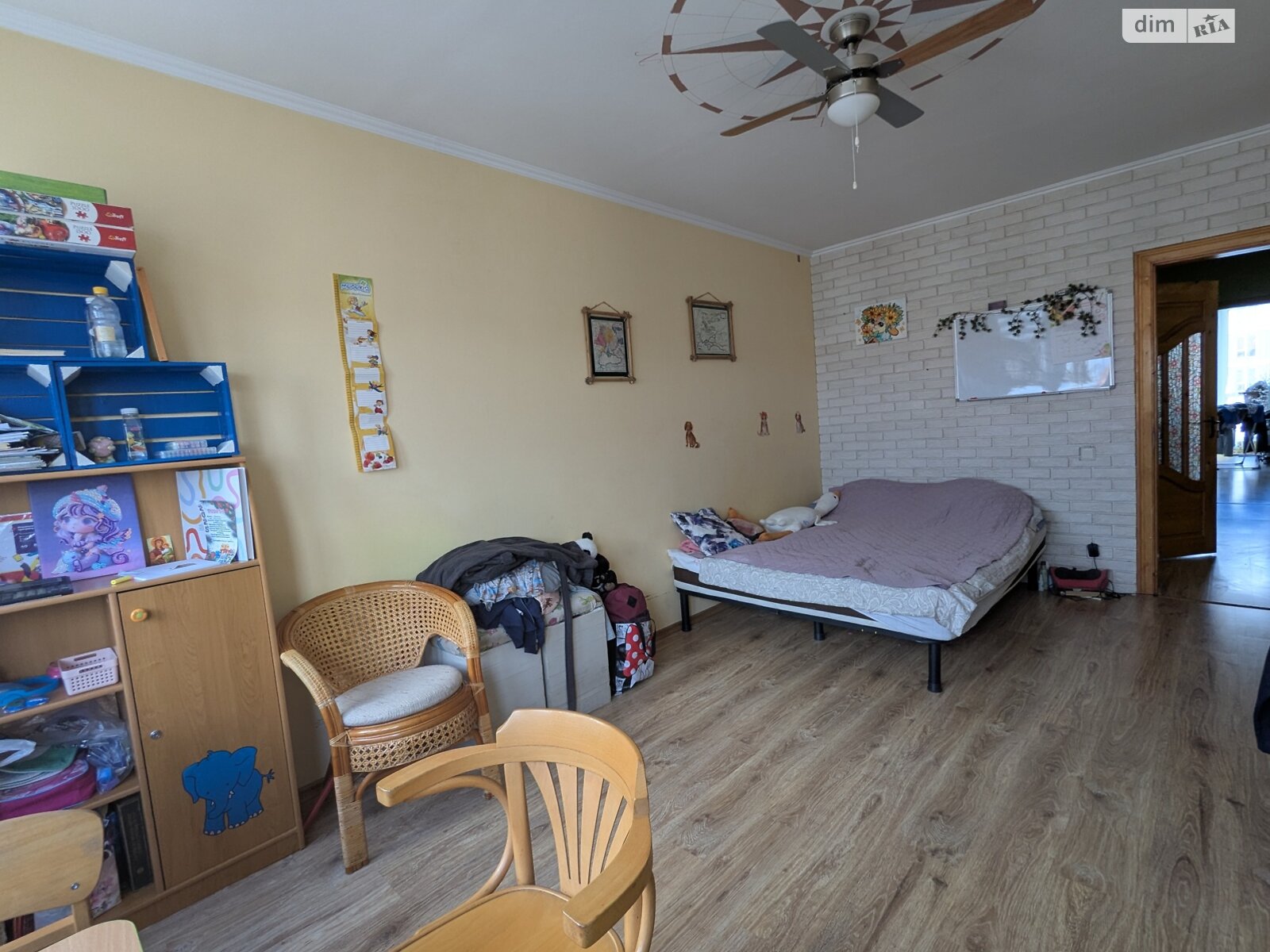 Продажа трехкомнатной квартиры в Черновцах, на ул. Героев Майдана 53, район Шевченковский фото 1 Продажа трехкомнатной квартиры в Черновцах, на ул. Героев Майдана 53, район Шевченковский фото 1
