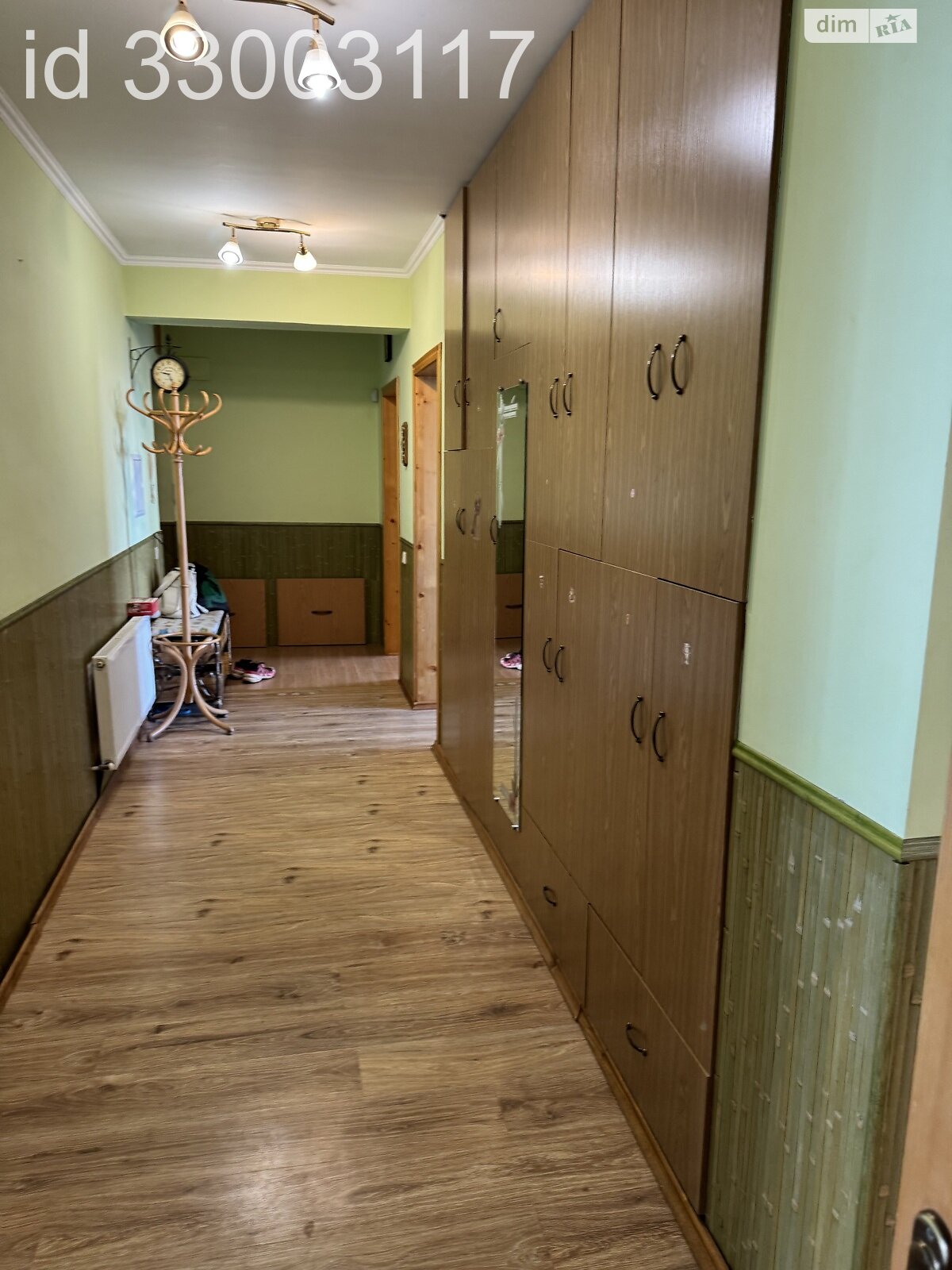 Продаж трикімнатної квартири в Чернівцях, на вул. Героїв Майдану 53, район Шевченківський фото 1 Продаж трикімнатної квартири в Чернівцях, на вул. Героїв Майдану 53, район Шевченківський фото 1