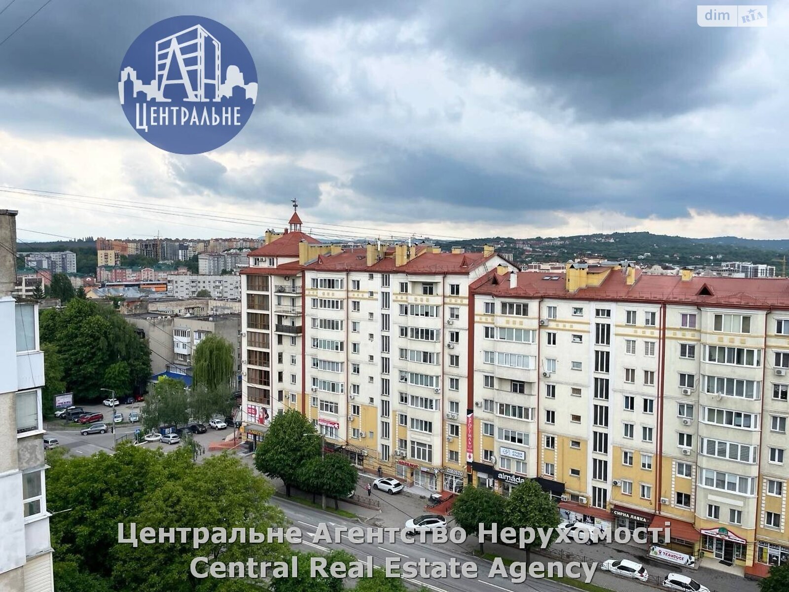 Продаж двокімнатної квартири в Чернівцях, на вул. Героїв Майдану 55, район Шевченківський фото 1 Продаж двокімнатної квартири в Чернівцях, на вул. Героїв Майдану 55, район Шевченківський фото 1