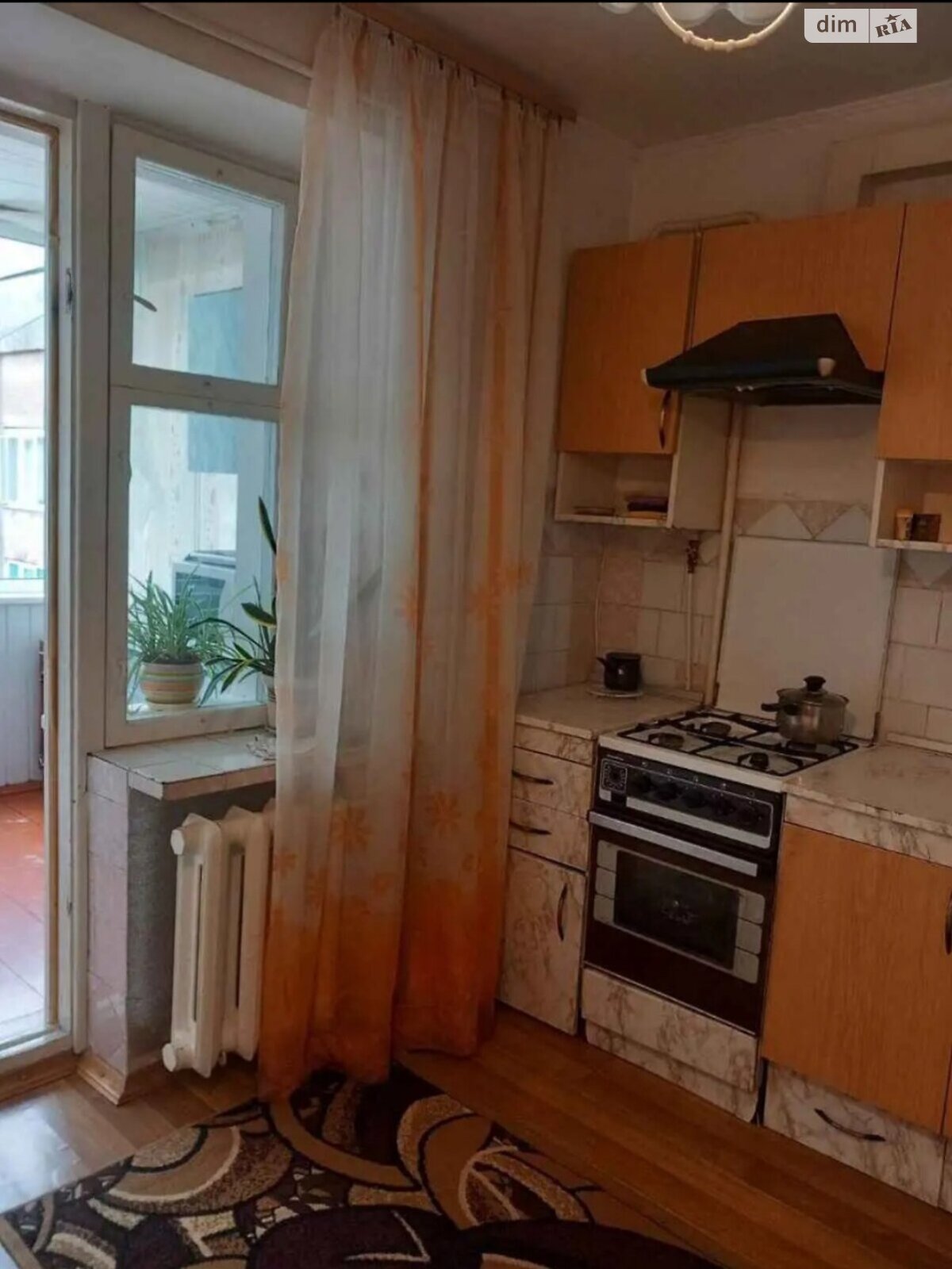 Продажа трехкомнатной квартиры в Черновцах, на ул. Героев Майдана 87В, район Шевченковский фото 1 Продажа трехкомнатной квартиры в Черновцах, на ул. Героев Майдана 87В, район Шевченковский фото 1