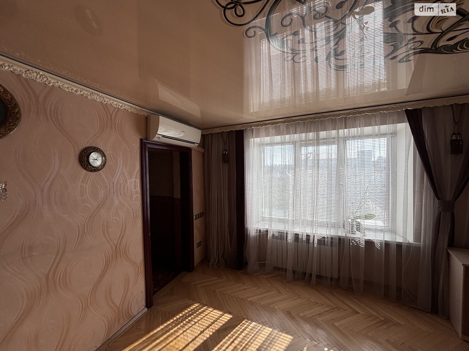 Продаж чотирикімнатної квартири в Чернівцях, на вул. Головна 279Г, район Шевченківський фото 1 Продаж чотирикімнатної квартири в Чернівцях, на вул. Головна 279Г, район Шевченківський фото 1
