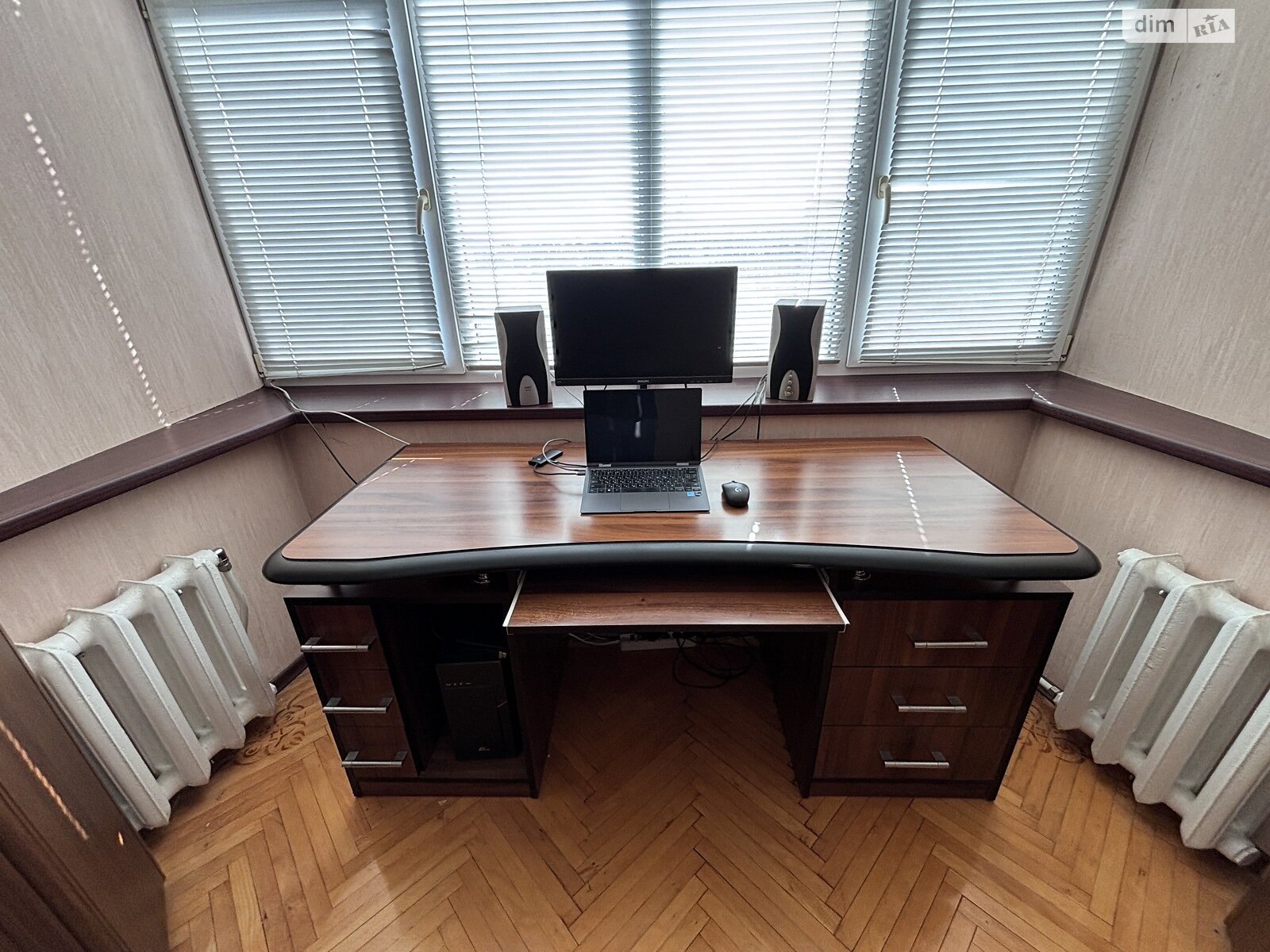 Продаж чотирикімнатної квартири в Чернівцях, на вул. Головна 279Г, район Шевченківський фото 1 Продаж чотирикімнатної квартири в Чернівцях, на вул. Головна 279Г, район Шевченківський фото 1