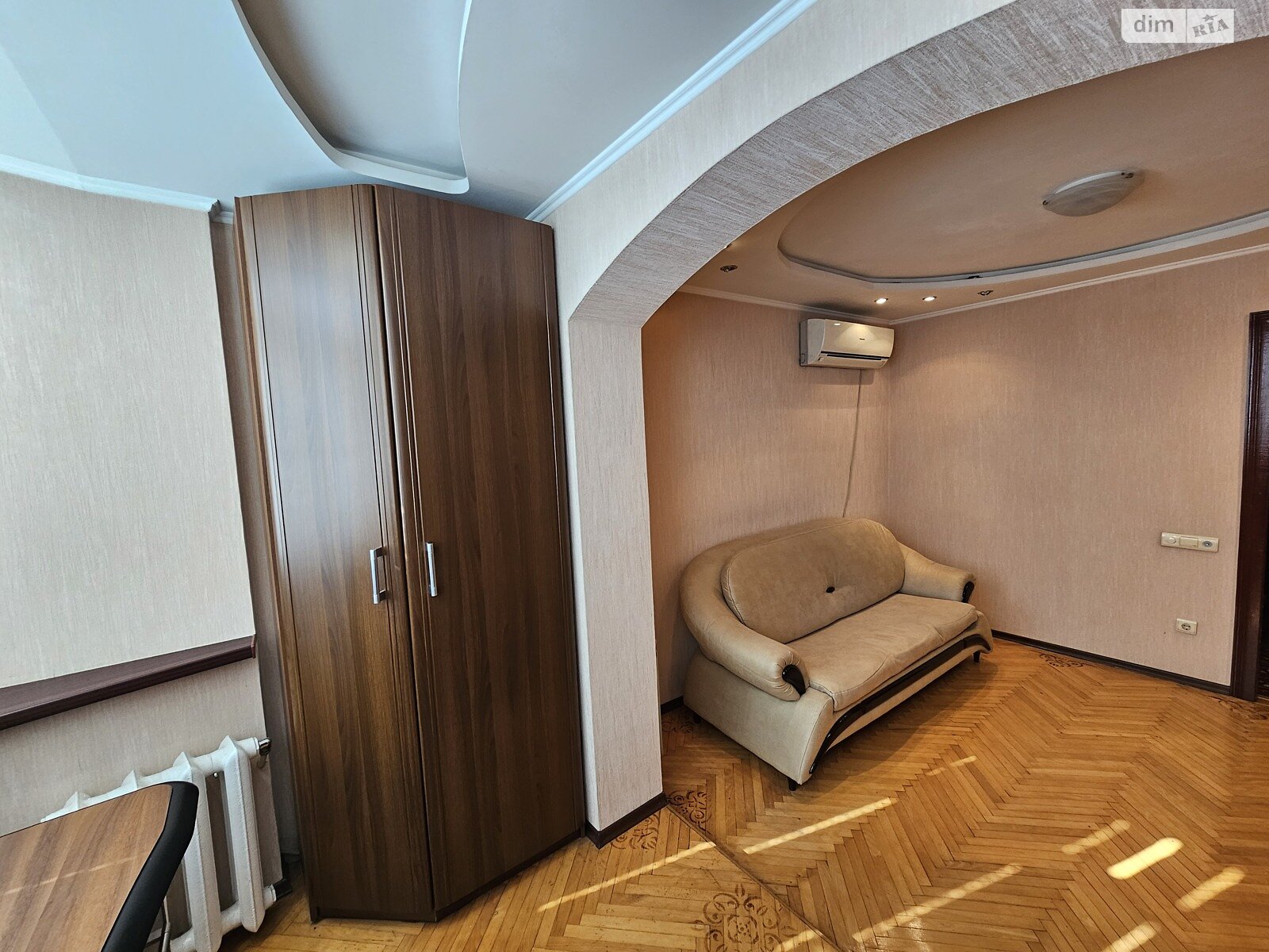 Продаж чотирикімнатної квартири в Чернівцях, на вул. Головна 279Г, район Шевченківський фото 1 Продаж чотирикімнатної квартири в Чернівцях, на вул. Головна 279Г, район Шевченківський фото 1