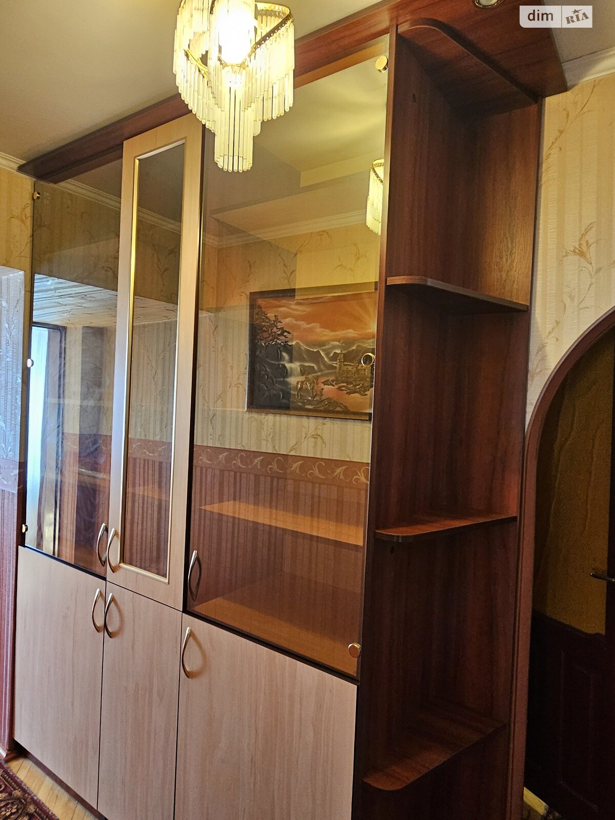 Продаж чотирикімнатної квартири в Чернівцях, на вул. Головна 279Г, район Шевченківський фото 1 Продаж чотирикімнатної квартири в Чернівцях, на вул. Головна 279Г, район Шевченківський фото 1