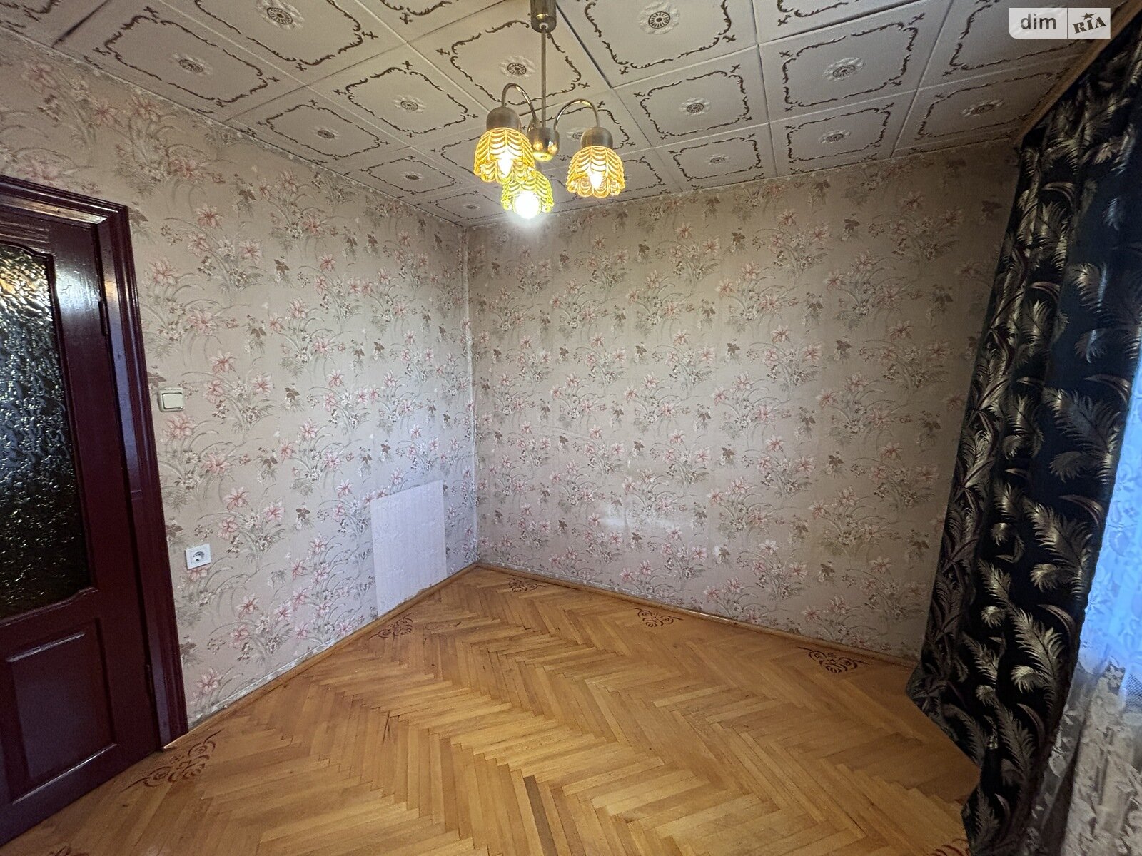 Продаж чотирикімнатної квартири в Чернівцях, на вул. Головна 279Г, район Шевченківський фото 1 Продаж чотирикімнатної квартири в Чернівцях, на вул. Головна 279Г, район Шевченківський фото 1