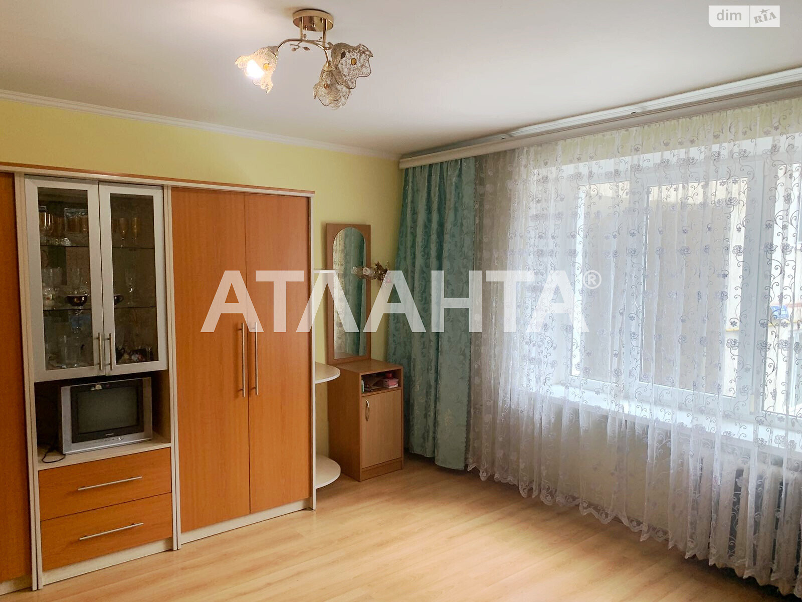 Продаж двокімнатної квартири в Чернівцях, на вул. Головна, район Шевченківський фото 1 Продаж двокімнатної квартири в Чернівцях, на вул. Головна, район Шевченківський фото 1
