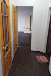 Продажа двухкомнатной квартиры в Черновцах, на ул. Хмельницкого Богдана 52, район Шевченковский фото 2