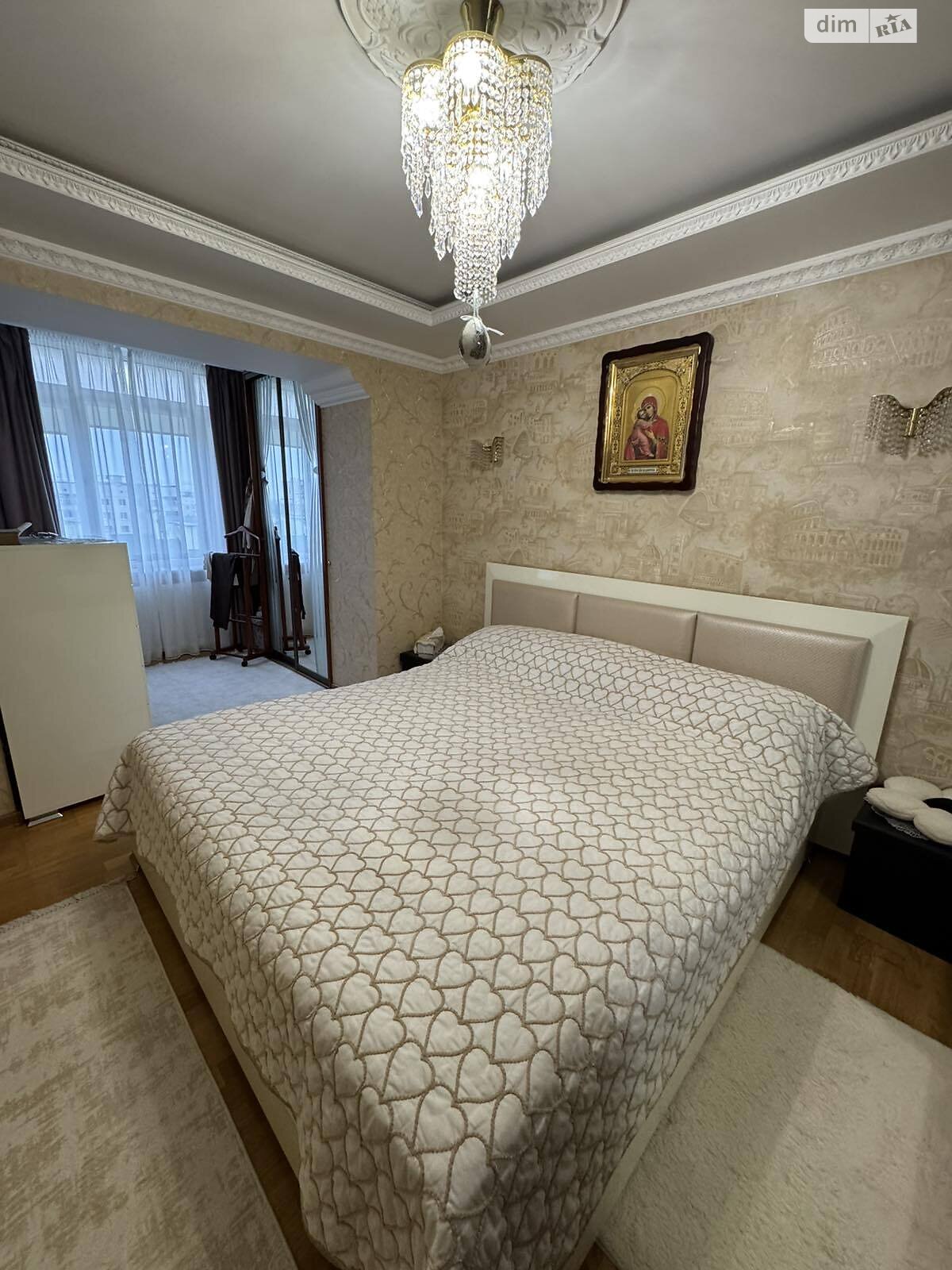 Продаж двокімнатної квартири в Чернівцях, на вул. Івасюка Володимира 17, район Шевченківський фото 1 Продаж двокімнатної квартири в Чернівцях, на вул. Івасюка Володимира 17, район Шевченківський фото 1