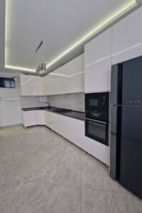 Продажа трехкомнатной квартиры в Черновцах, на ул. Каспрука Павла 18, район Шевченковский фото 2