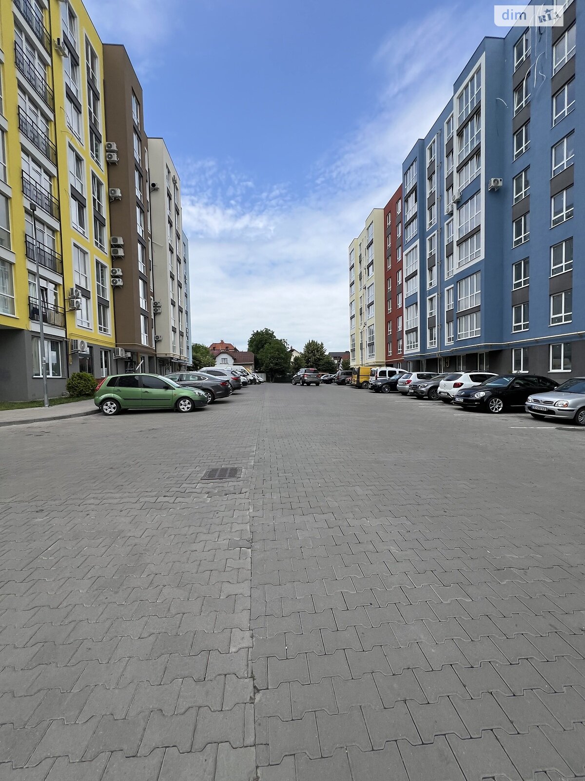Продаж однокімнатної квартири в Чернівцях, на вул. Київська 31Д, кв. 35, район Шевченківський фото 1 Продаж однокімнатної квартири в Чернівцях, на вул. Київська 31Д, кв. 35, район Шевченківський фото 1