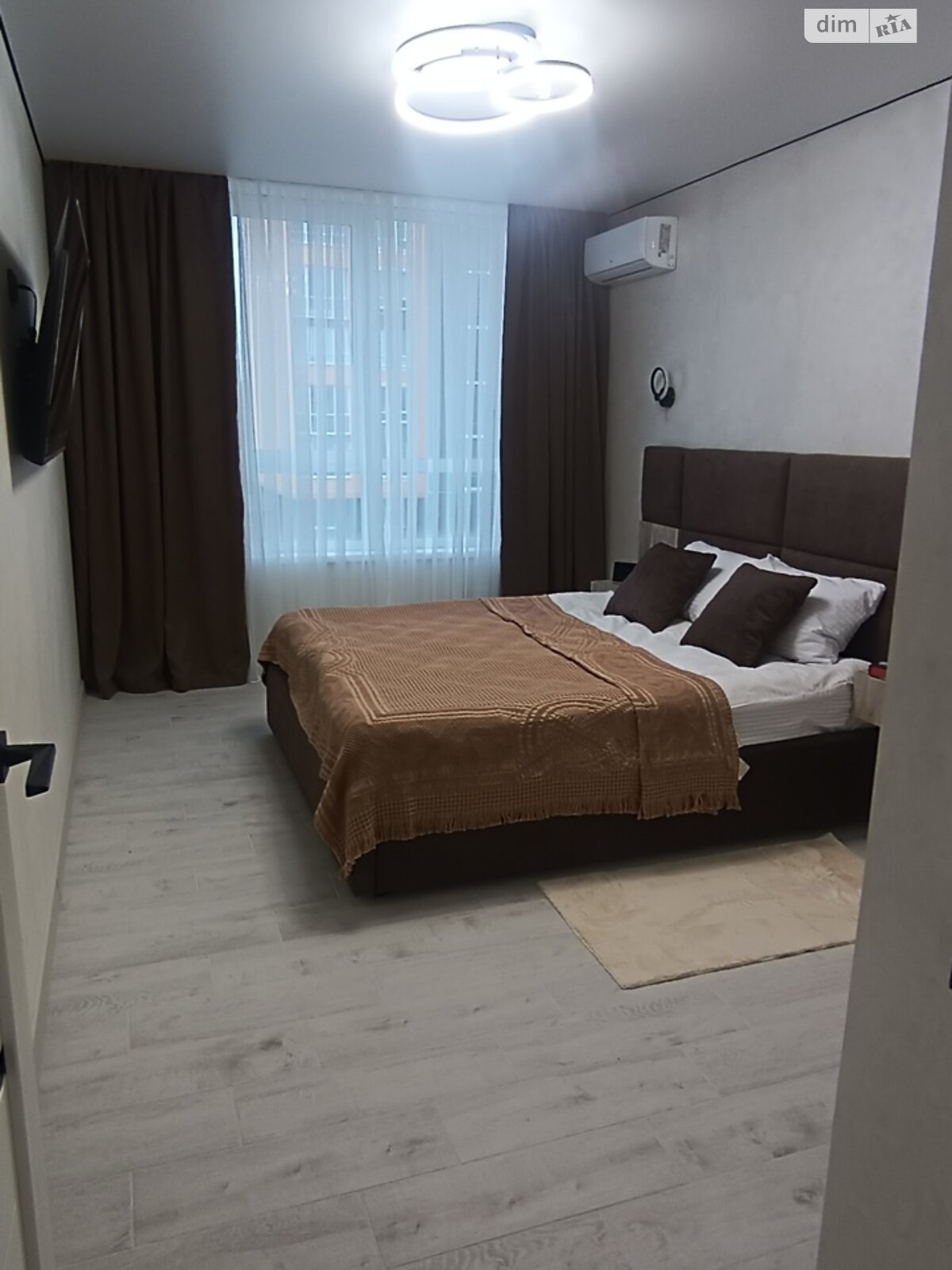 Продаж однокімнатної квартири в Чернівцях, на вул. Київська, район Шевченківський фото 1