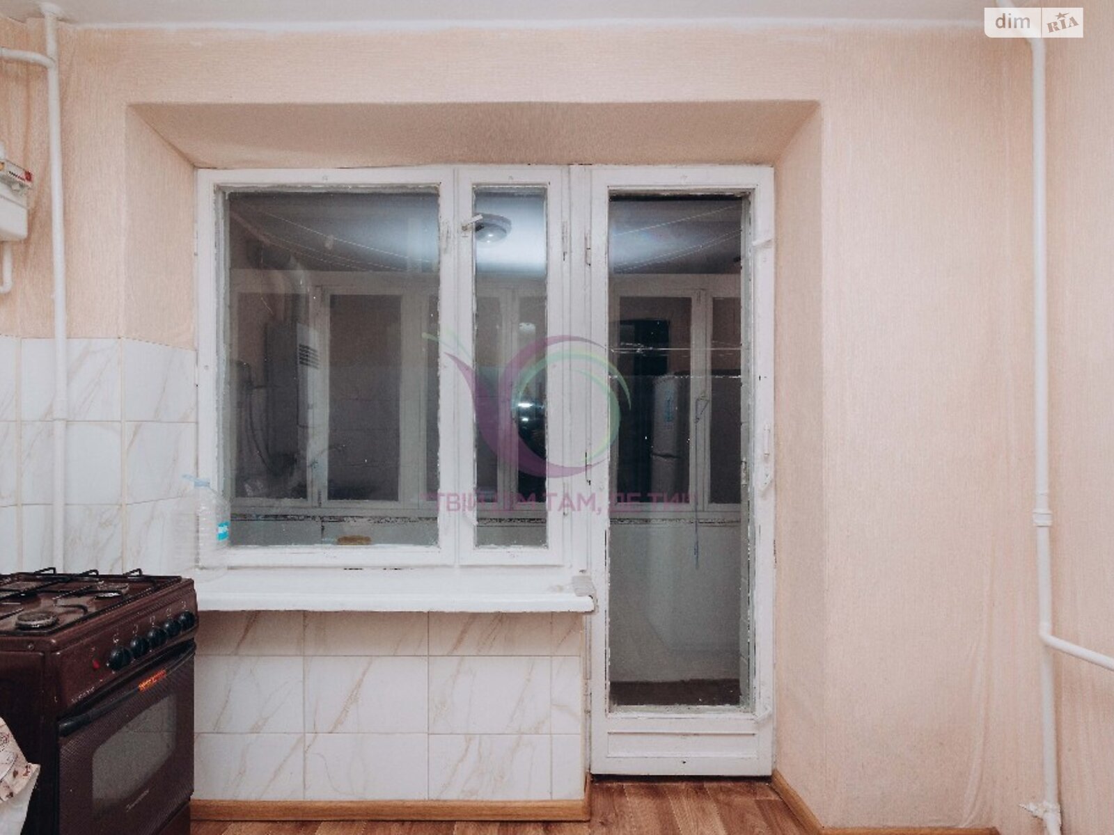 Продаж трикімнатної квартири в Чернівцях, на вул. Сергія Скальда, район Шевченківський фото 1