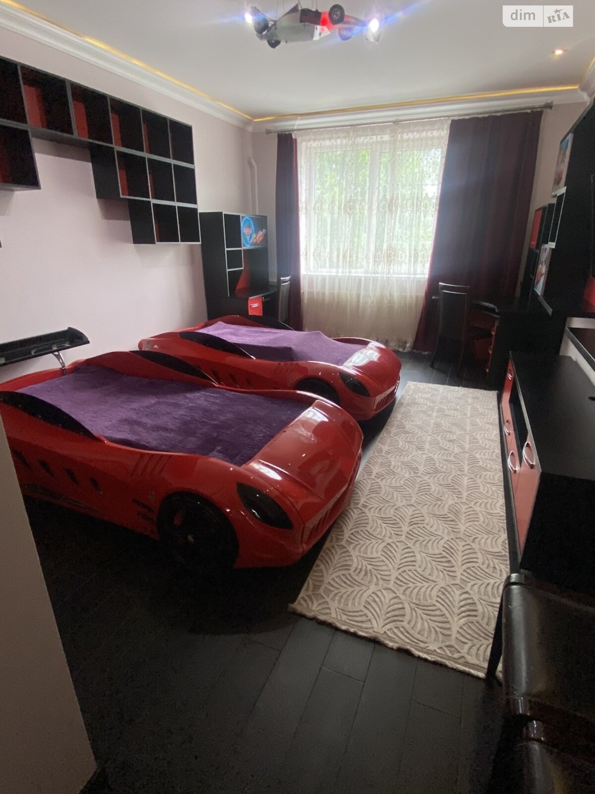 Продажа трехкомнатной квартиры в Черновцах, на ул. Коперника Николая 6, район Шевченковский фото 1 Продажа трехкомнатной квартиры в Черновцах, на ул. Коперника Николая 6, район Шевченковский фото 1