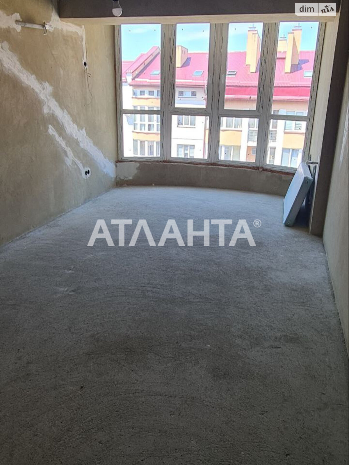 Продажа трехкомнатной квартиры в Черновцах, на ул. Дмитрия Ковалева, район Шевченковский фото 1 Продажа трехкомнатной квартиры в Черновцах, на ул. Дмитрия Ковалева, район Шевченковский фото 1