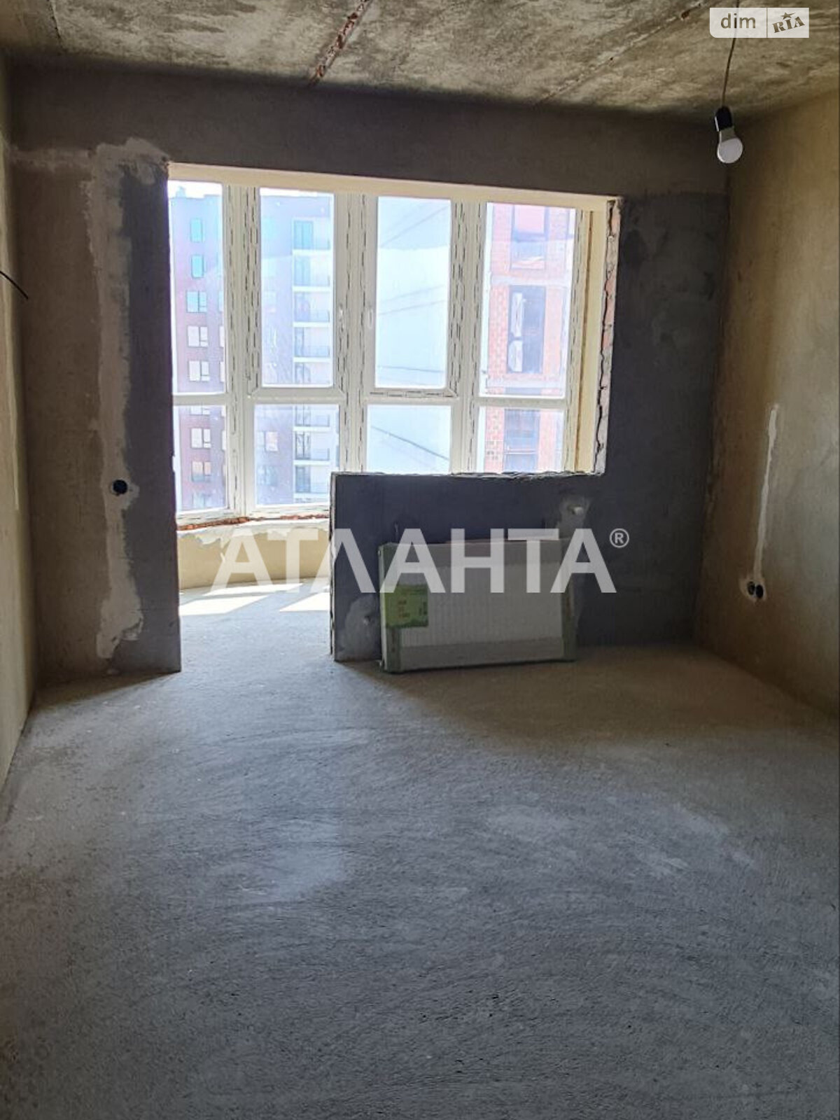 Продажа трехкомнатной квартиры в Черновцах, на ул. Дмитрия Ковалева, район Шевченковский фото 1 Продажа трехкомнатной квартиры в Черновцах, на ул. Дмитрия Ковалева, район Шевченковский фото 1