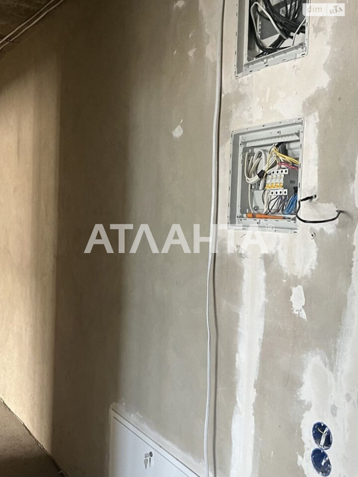 Продажа трехкомнатной квартиры в Черновцах, на ул. Дмитрия Ковалева, район Шевченковский фото 1 Продажа трехкомнатной квартиры в Черновцах, на ул. Дмитрия Ковалева, район Шевченковский фото 1