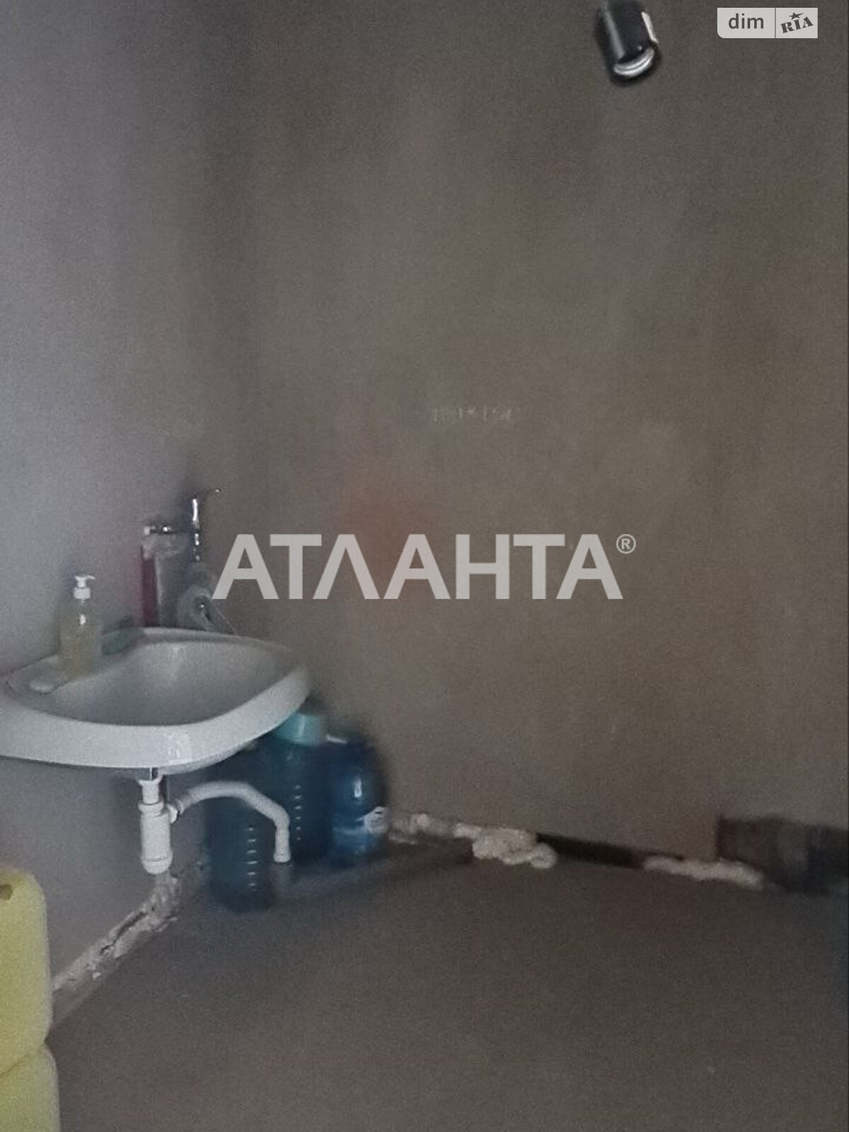 Продажа трехкомнатной квартиры в Черновцах, на ул. Дмитрия Ковалева, район Шевченковский фото 1 Продажа трехкомнатной квартиры в Черновцах, на ул. Дмитрия Ковалева, район Шевченковский фото 1