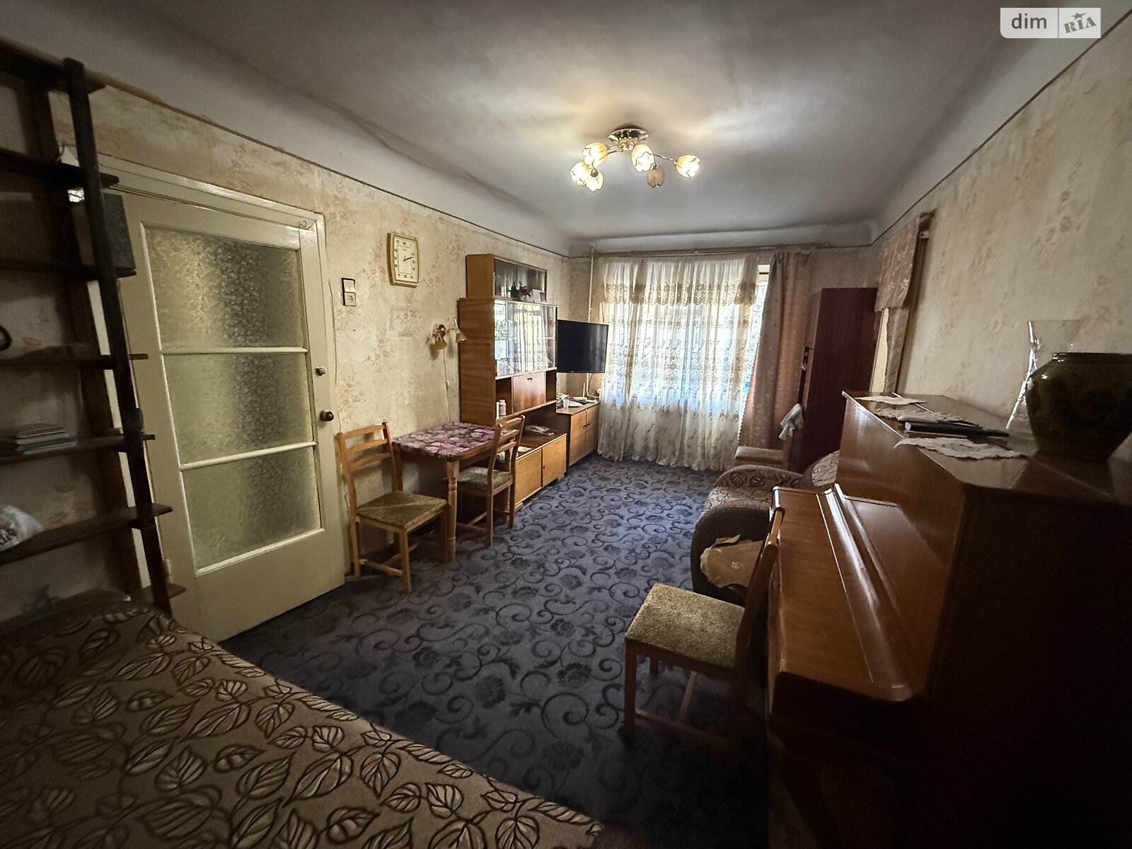 Продажа многокомнатной квартиры в Черновцах, на просп. Независимости, район Шевченковский фото 1 Продажа многокомнатной квартиры в Черновцах, на просп. Независимости, район Шевченковский фото 1