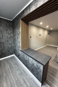 Продажа однокомнатной квартиры в Черновцах, на просп. Независимости 60, кв. 32, район Шевченковский фото 2