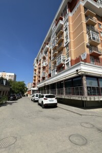 Продаж п`ятикімнатної квартири в Чернівцях, на просп. Незалежності 106А, кв. 123, район Шевченківський фото 2