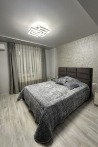Продажа трехкомнатной квартиры в Черновцах, на просп. Независимости 116А, район Шевченковский фото 2