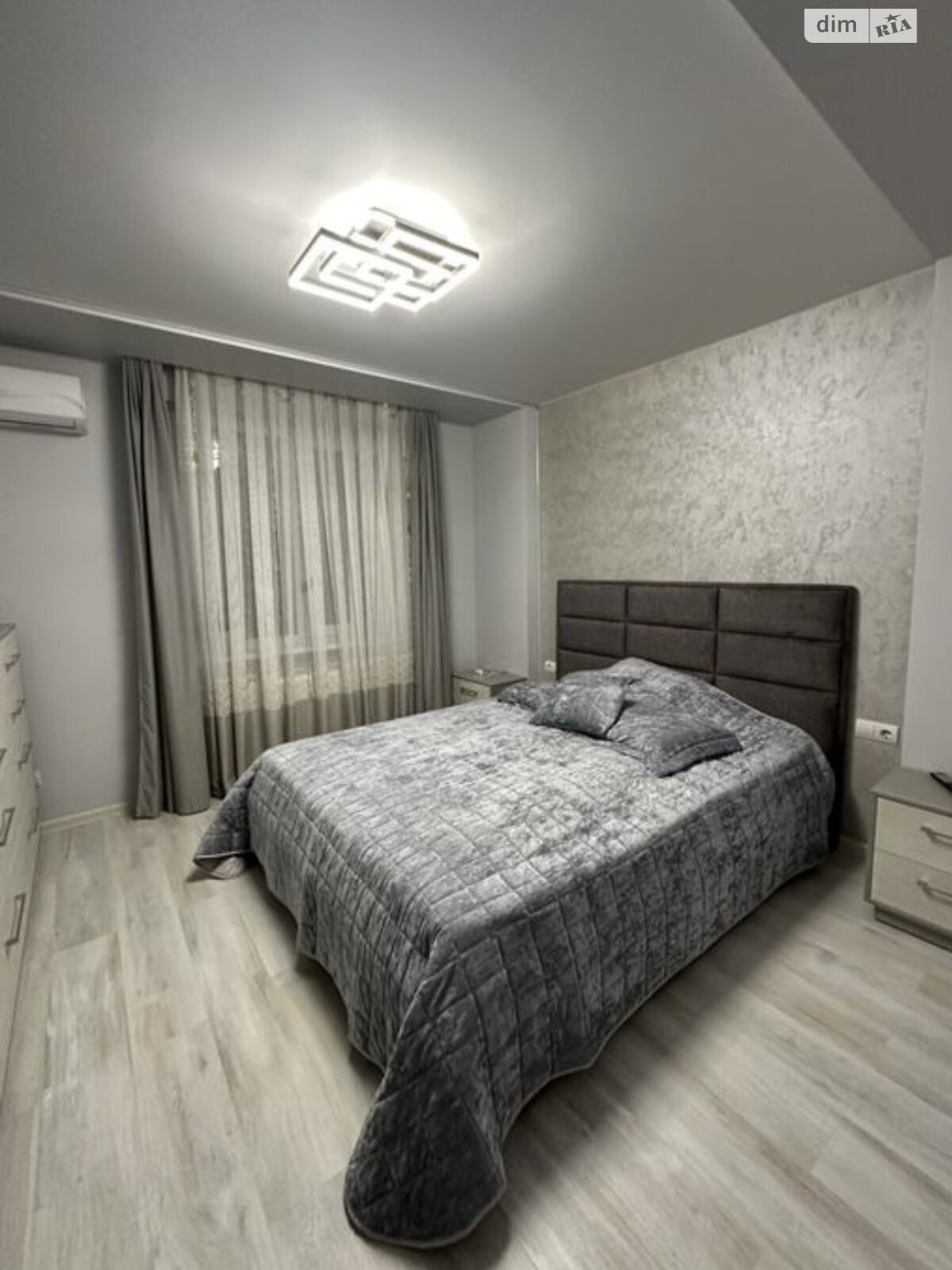Продажа трехкомнатной квартиры в Черновцах, на просп. Независимости 116А, район Шевченковский фото 1 Продажа трехкомнатной квартиры в Черновцах, на просп. Независимости 116А, район Шевченковский фото 1
