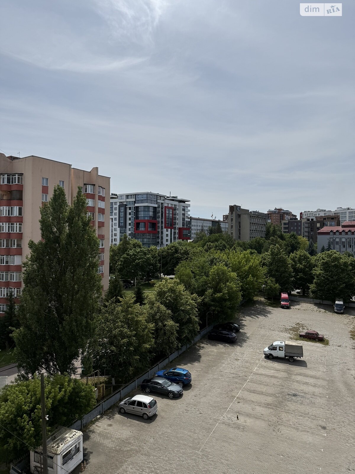 Продажа трехкомнатной квартиры в Черновцах, на ул. Орлика Филиппа 2А, район Шевченковский фото 1 Продажа трехкомнатной квартиры в Черновцах, на ул. Орлика Филиппа 2А, район Шевченковский фото 1