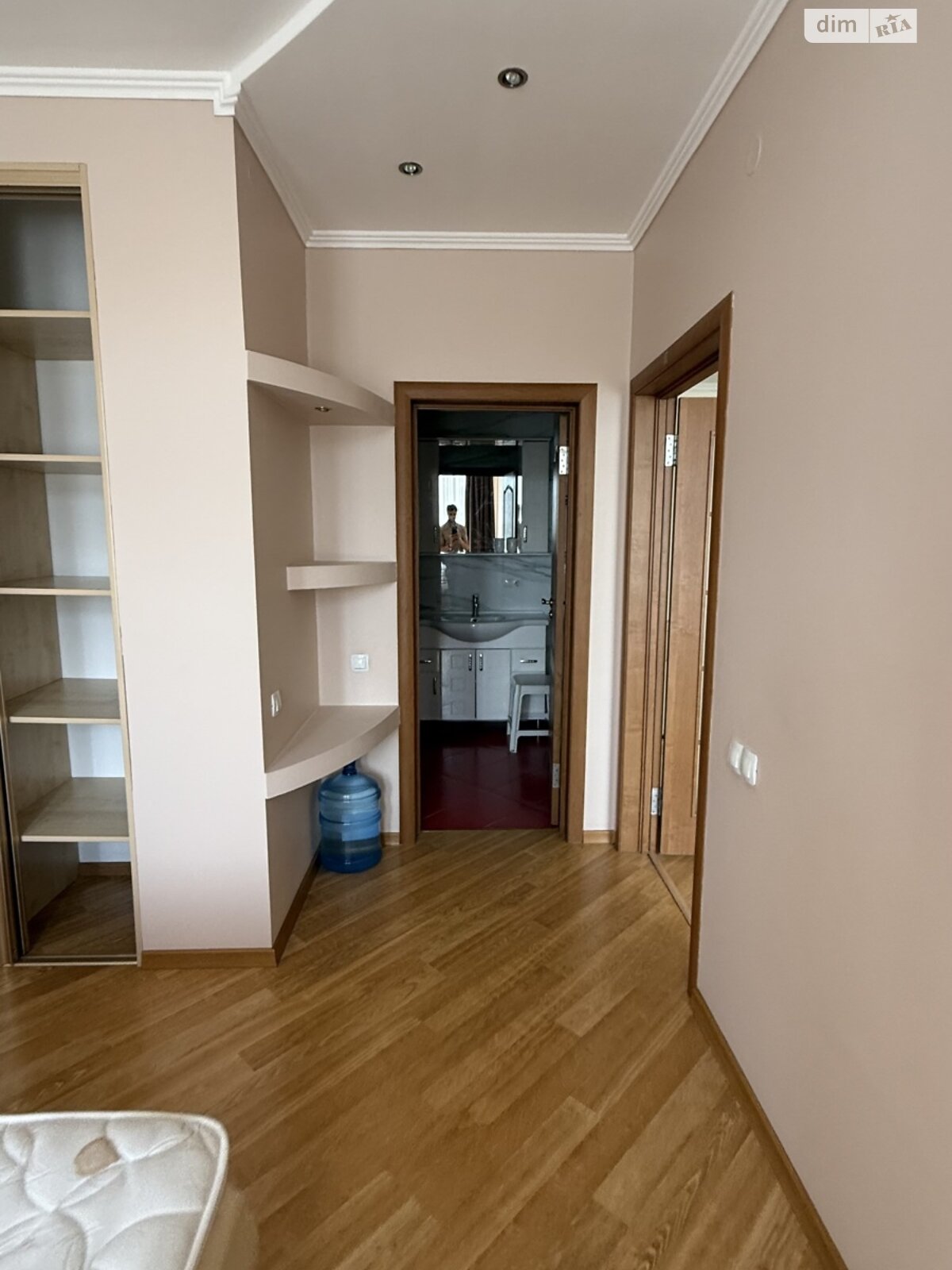 Продажа трехкомнатной квартиры в Черновцах, на ул. Орлика Филиппа 2А, район Шевченковский фото 1 Продажа трехкомнатной квартиры в Черновцах, на ул. Орлика Филиппа 2А, район Шевченковский фото 1