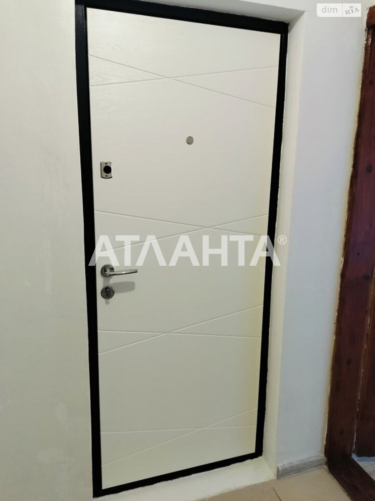 Продажа однокомнатной квартиры в Черновцах, на пр. Парковый, район Шевченковский фото 1 Продажа однокомнатной квартиры в Черновцах, на пр. Парковый, район Шевченковский фото 1