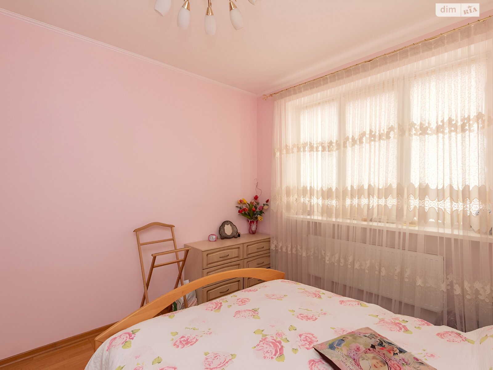 Продажа двухкомнатной квартиры в Черновцах, на пр. Парковый, район Шевченковский фото 1 Продажа двухкомнатной квартиры в Черновцах, на пр. Парковый, район Шевченковский фото 1