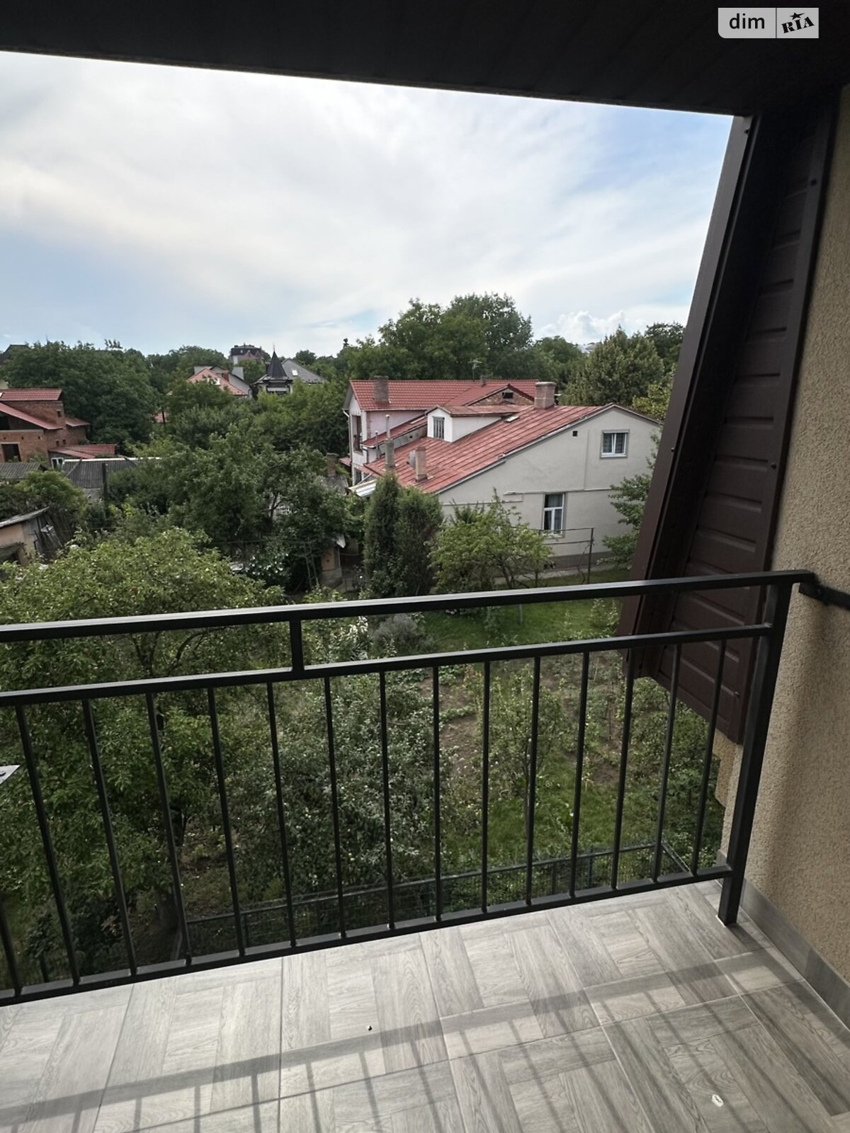 Продаж трикімнатної квартири в Чернівцях, на вул. Рибалка Павла маршала 5, кв. 11, район Шевченківський фото 1 Продаж трикімнатної квартири в Чернівцях, на вул. Рибалка Павла маршала 5, кв. 11, район Шевченківський фото 1