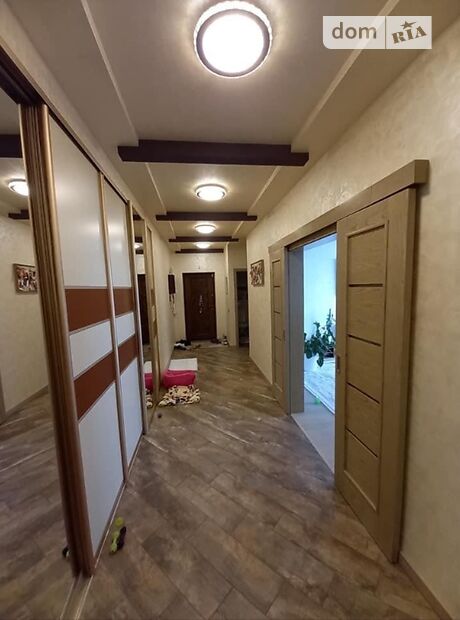Продажа трехкомнатной квартиры в Черновцах, на ул. Щербанюк Александра Героя Украины 75, район Шевченковский фото 1 Продажа трехкомнатной квартиры в Черновцах, на ул. Щербанюк Александра Героя Украины 75, район Шевченковский фото 1