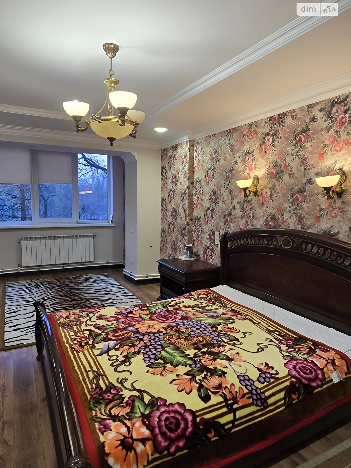 Продажа четырехкомнатной квартиры в Черновцах, на ул. Сергея Скальда 23, район Шевченковский фото 1 Продажа четырехкомнатной квартиры в Черновцах, на ул. Сергея Скальда 23, район Шевченковский фото 1