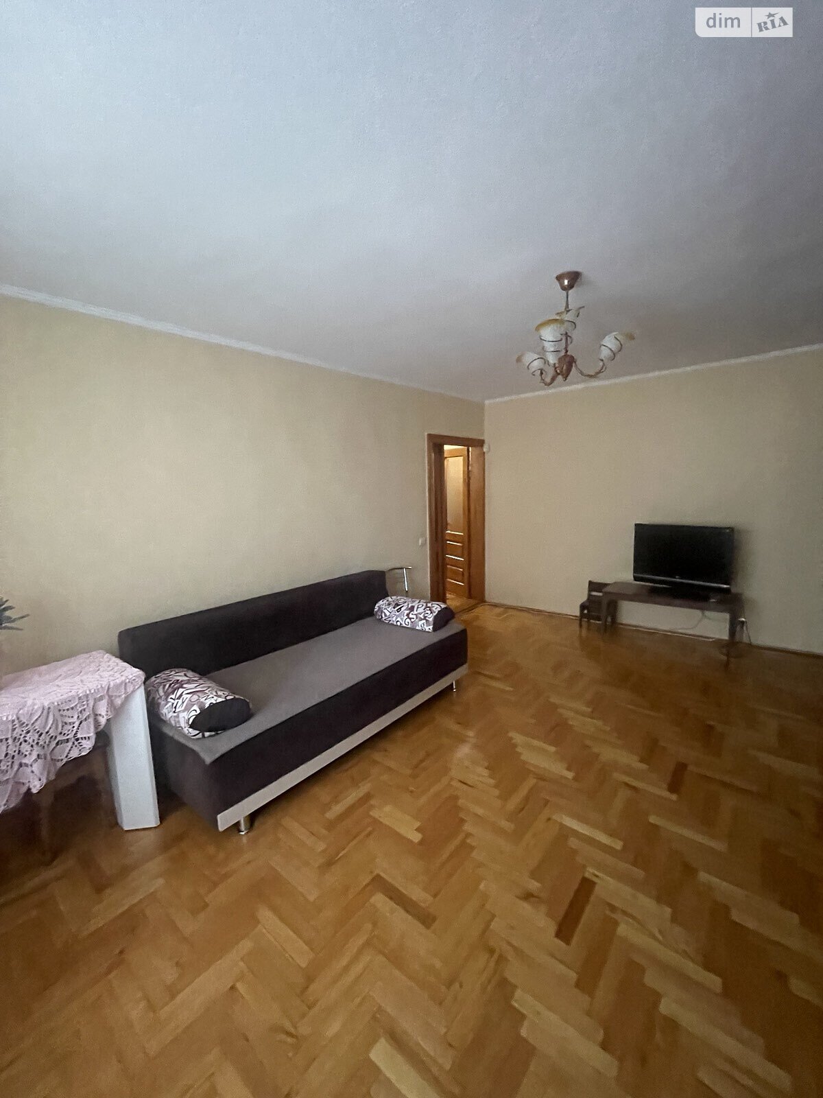 Продажа четырехкомнатной квартиры в Черновцах, на ул. Сергея Скальда 31АБ, район Шевченковский фото 1 Продажа четырехкомнатной квартиры в Черновцах, на ул. Сергея Скальда 31АБ, район Шевченковский фото 1