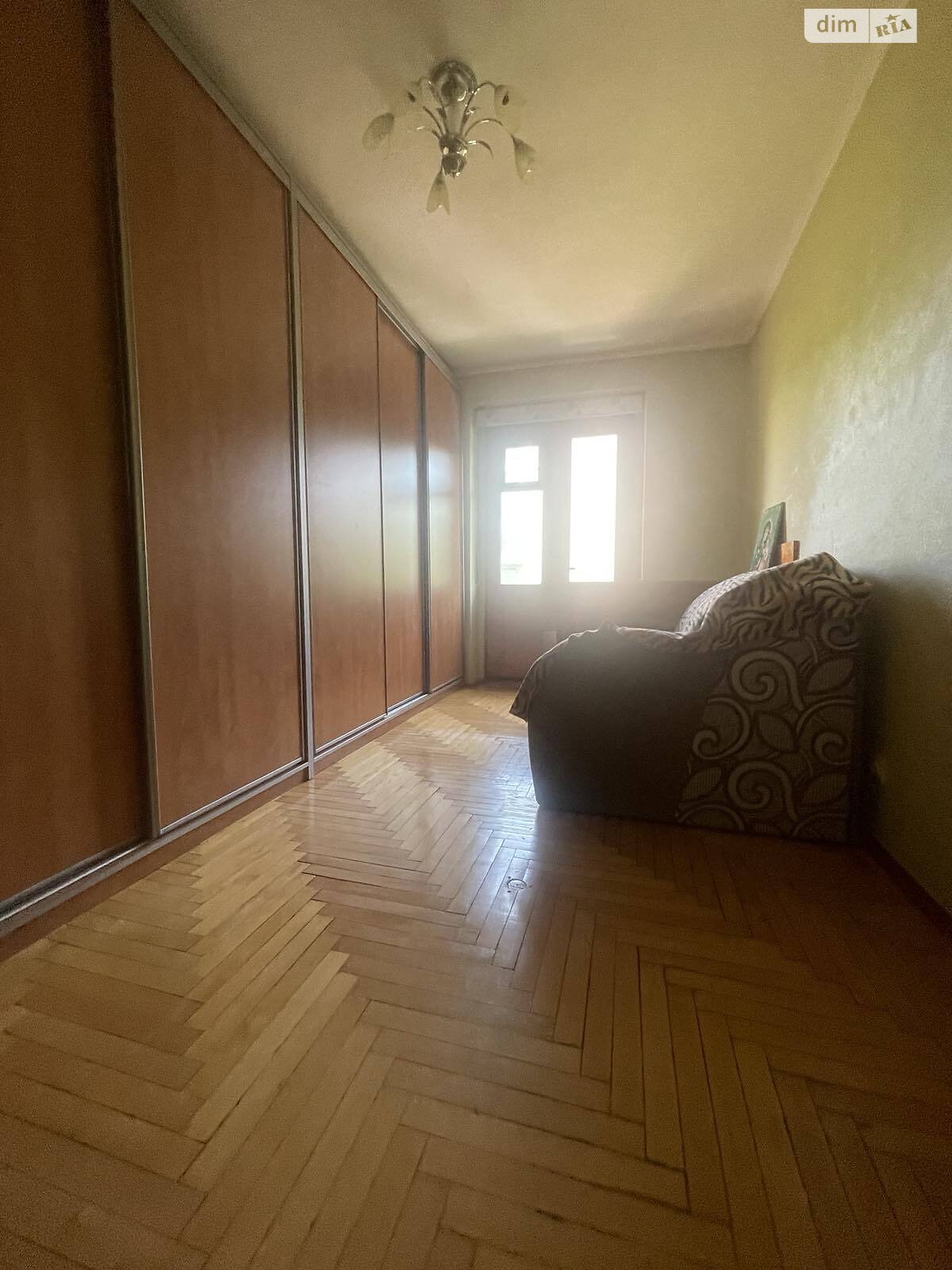 Продажа четырехкомнатной квартиры в Черновцах, на ул. Сергея Скальда 31АБ, район Шевченковский фото 1 Продажа четырехкомнатной квартиры в Черновцах, на ул. Сергея Скальда 31АБ, район Шевченковский фото 1