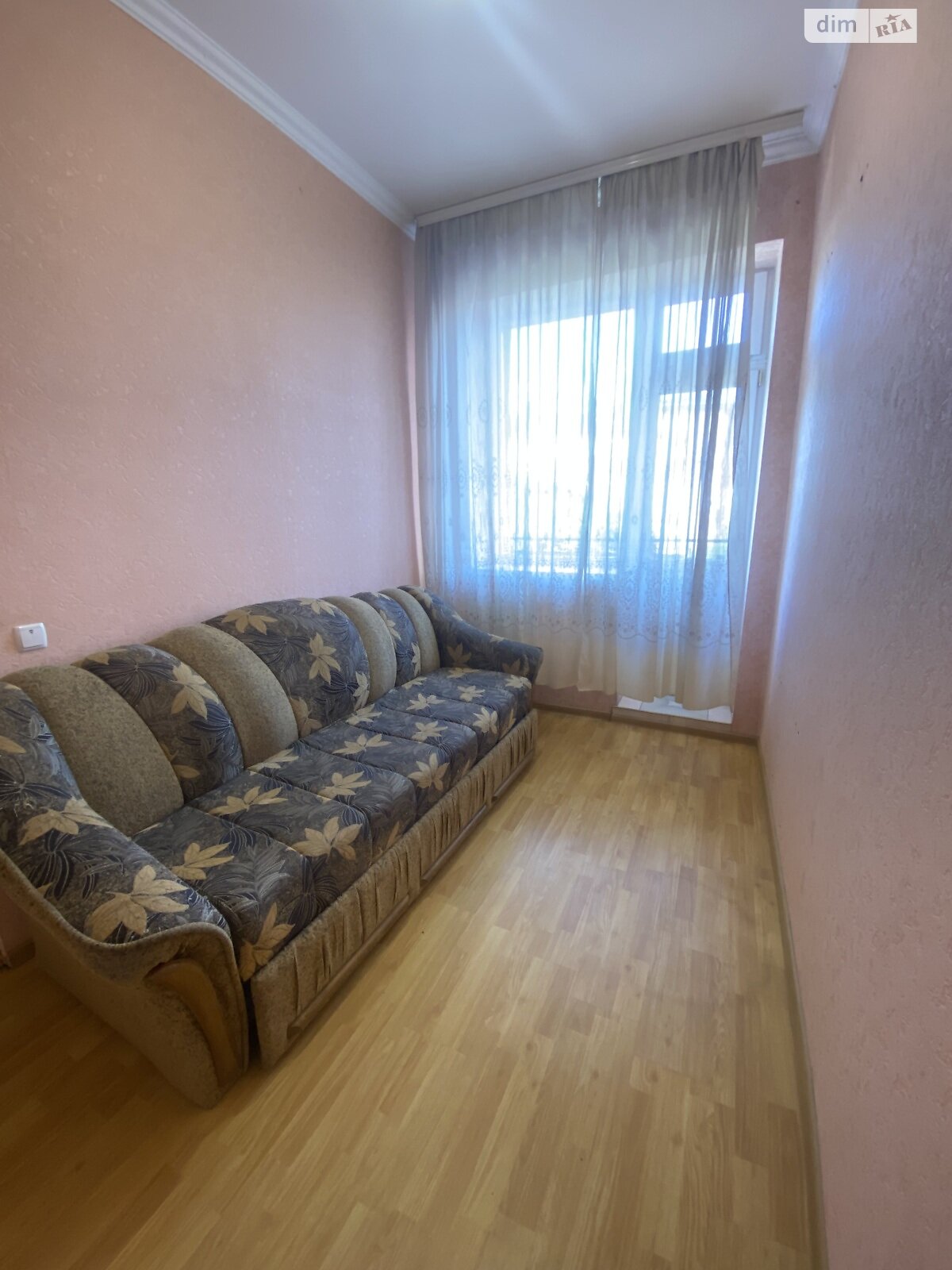 Продаж трикімнатної квартири в Чернівцях, на вул. Шухевича Романа, район Шевченківський фото 1 Продаж трикімнатної квартири в Чернівцях, на вул. Шухевича Романа, район Шевченківський фото 1