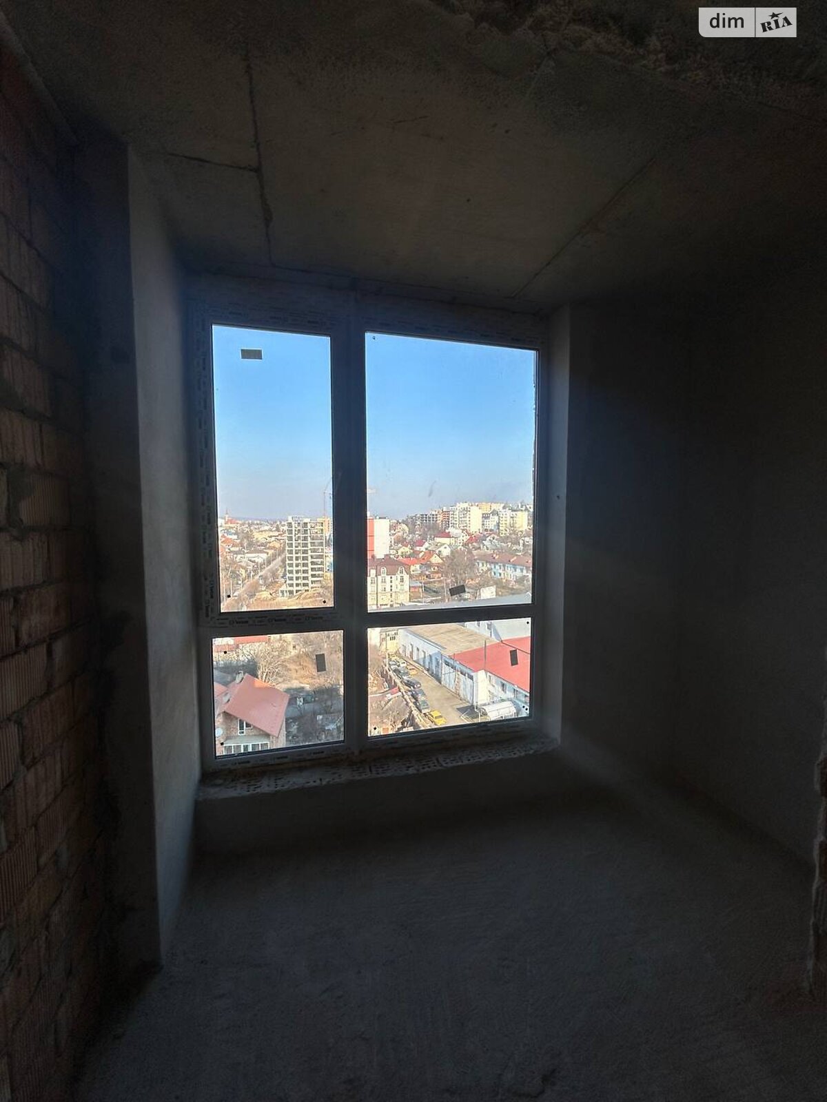 Продажа трехкомнатной квартиры в Черновцах, на ул. Сторожинецкая 43, район Шевченковский фото 1 Продажа трехкомнатной квартиры в Черновцах, на ул. Сторожинецкая 43, район Шевченковский фото 1
